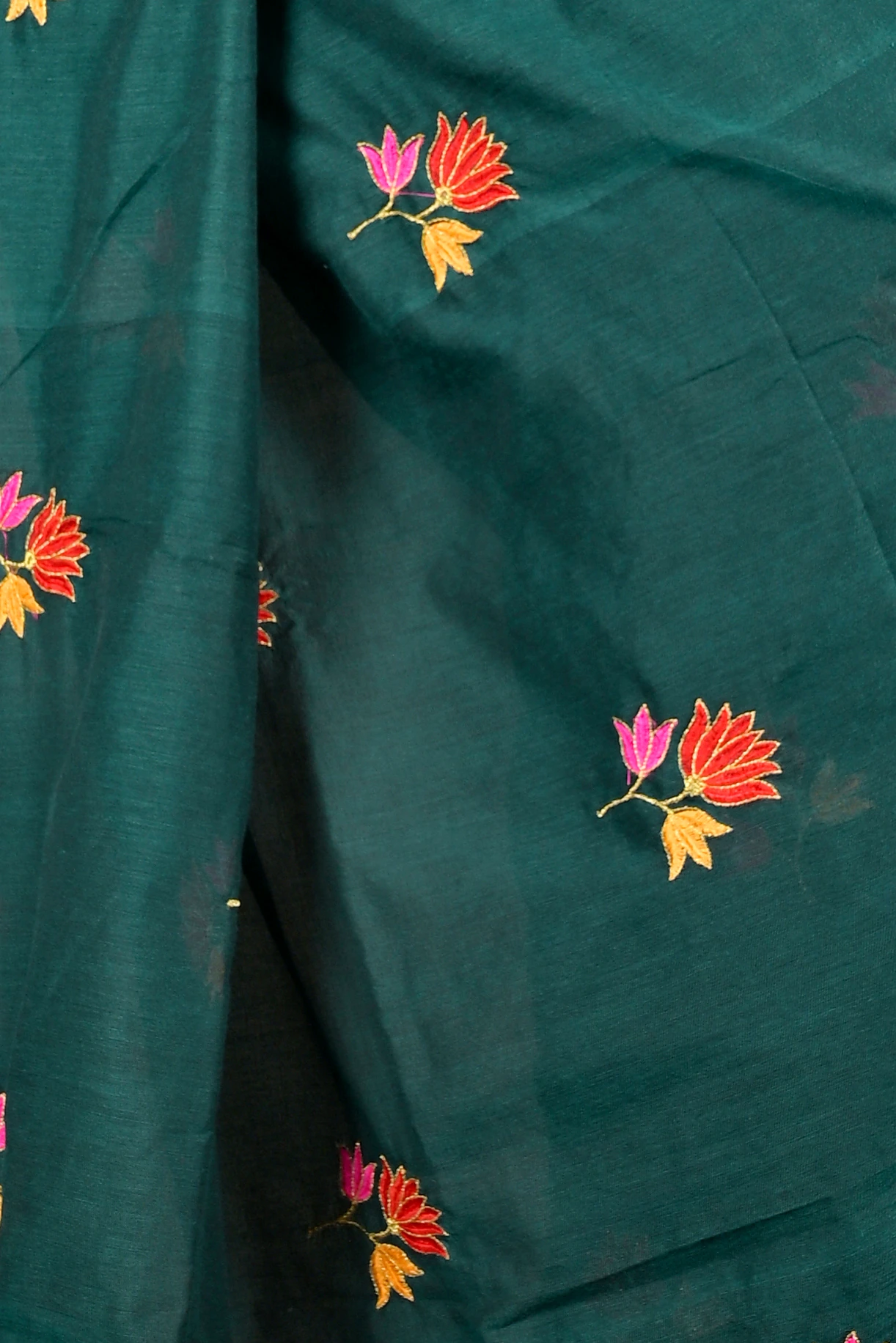 Dark Green Pure Cotton Umkor Than Embroidery Handloom saree (2091)