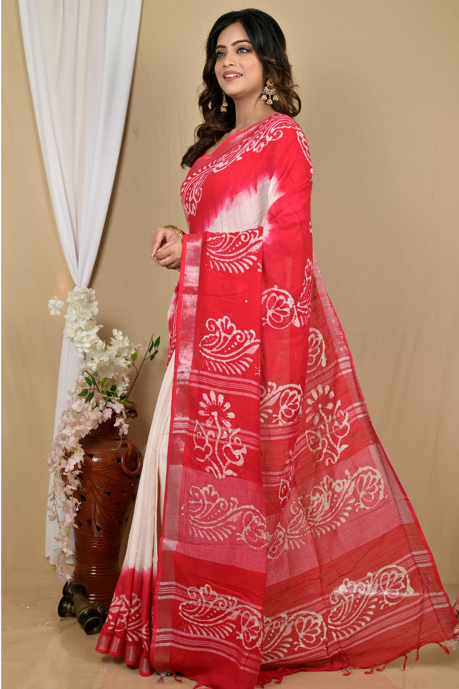 White Pink Pure Cotton Batikato Batik Print Saree (2102)