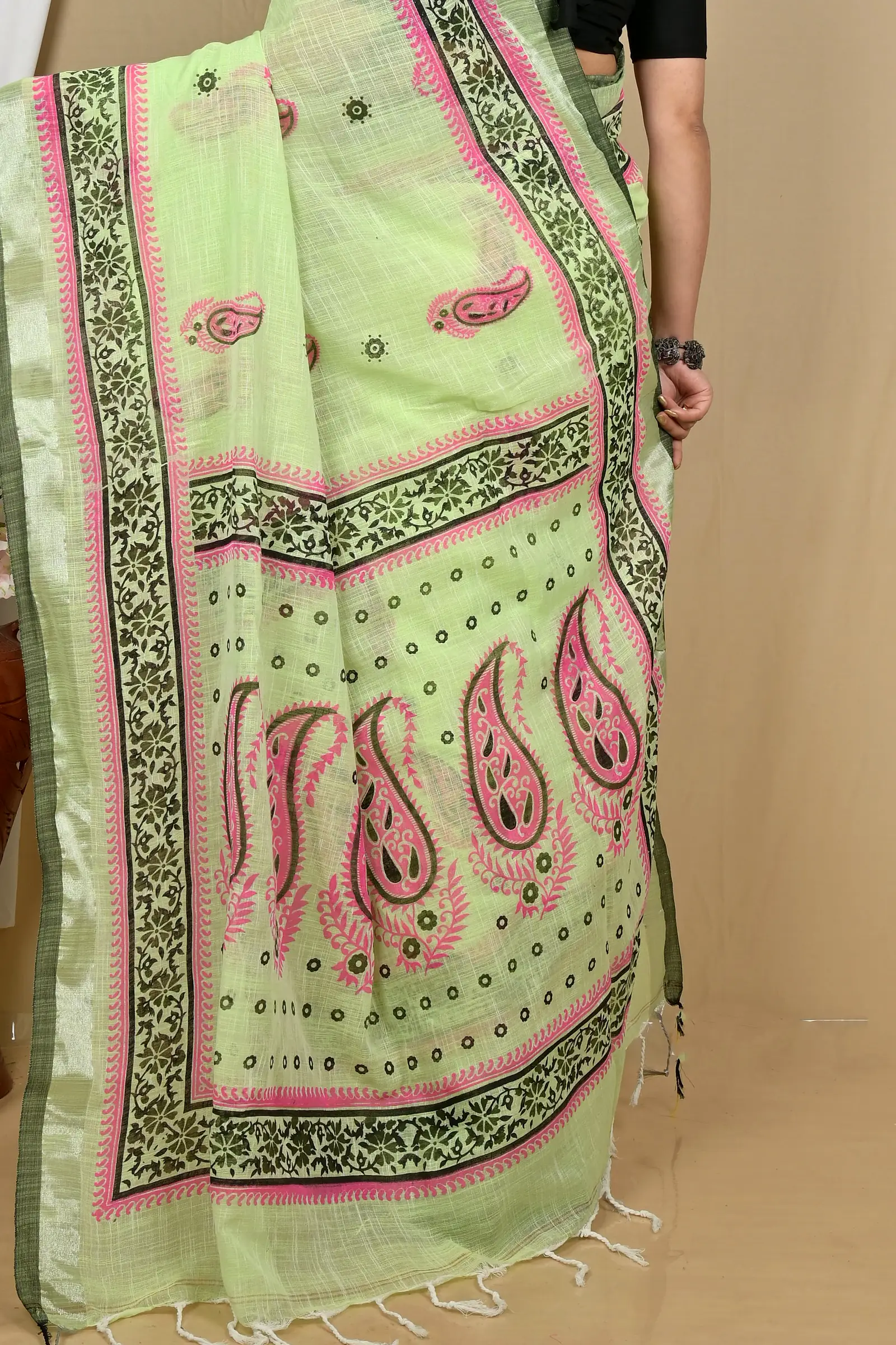 Light Green Pure Cotton Hilda Printed Handloom Saree (2104)