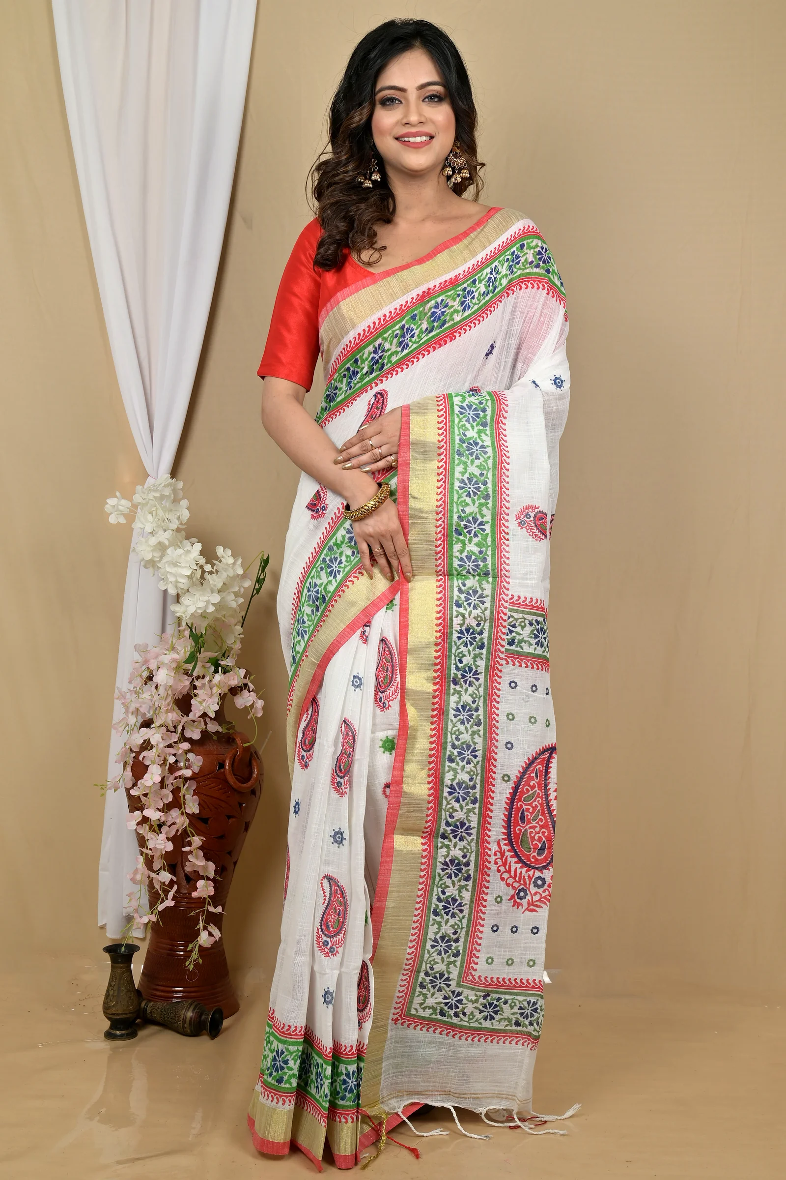 White Red Pure Cotton Hilda Printed Handloom Saree (2106)
