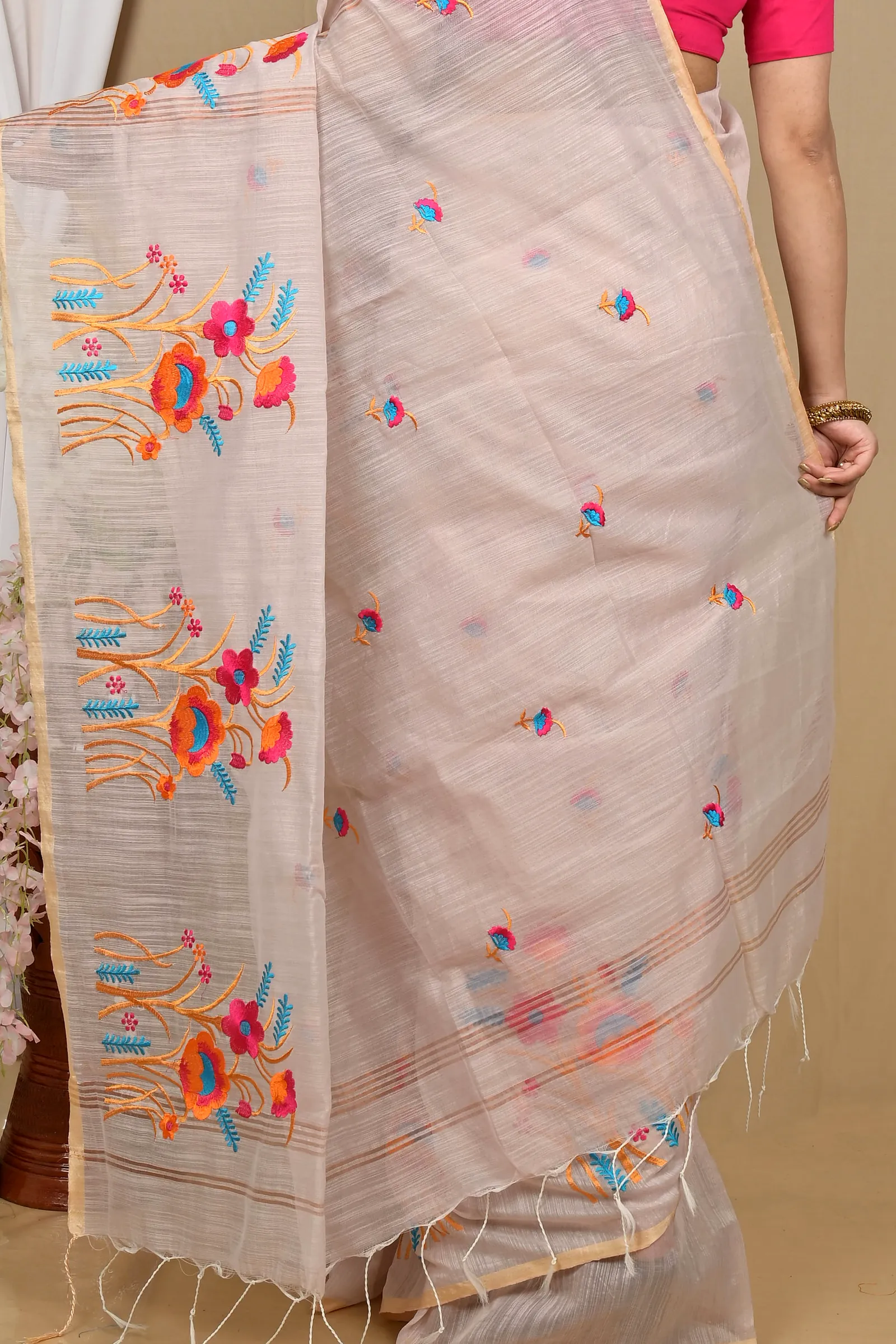 Smoke Grey Blended Cotton Himika Embroidery Handloom saree (2125)