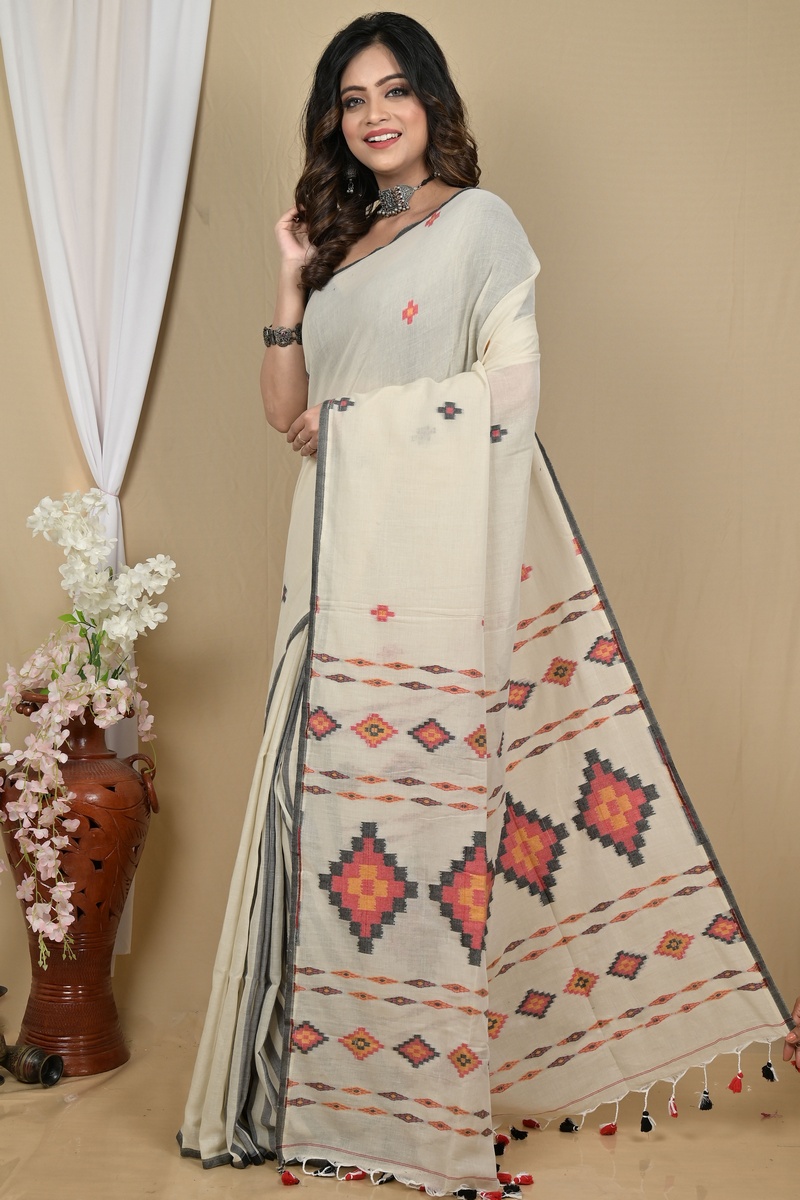 Light Grey Pure Cotton Hitaashi Hand Loom Saree (2127)