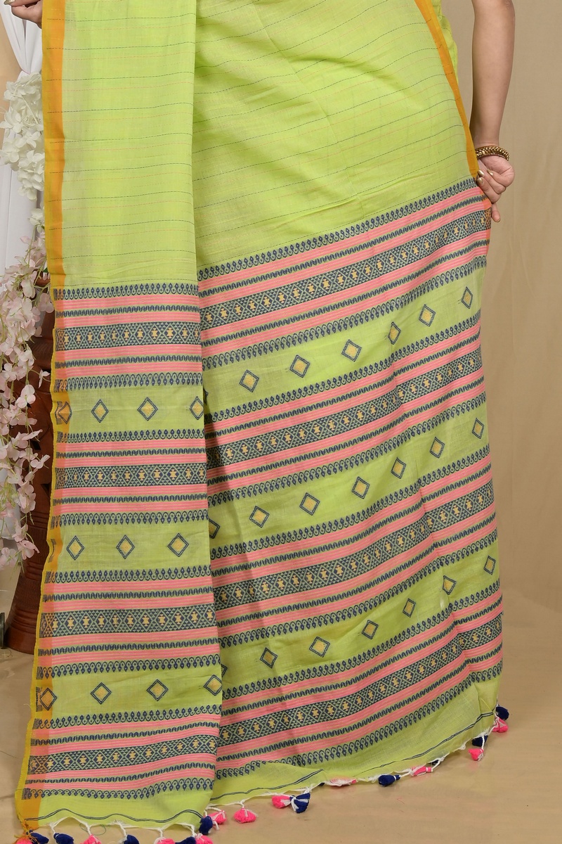 Green Pure Cotton Hima Hand Loom Saree (2130)