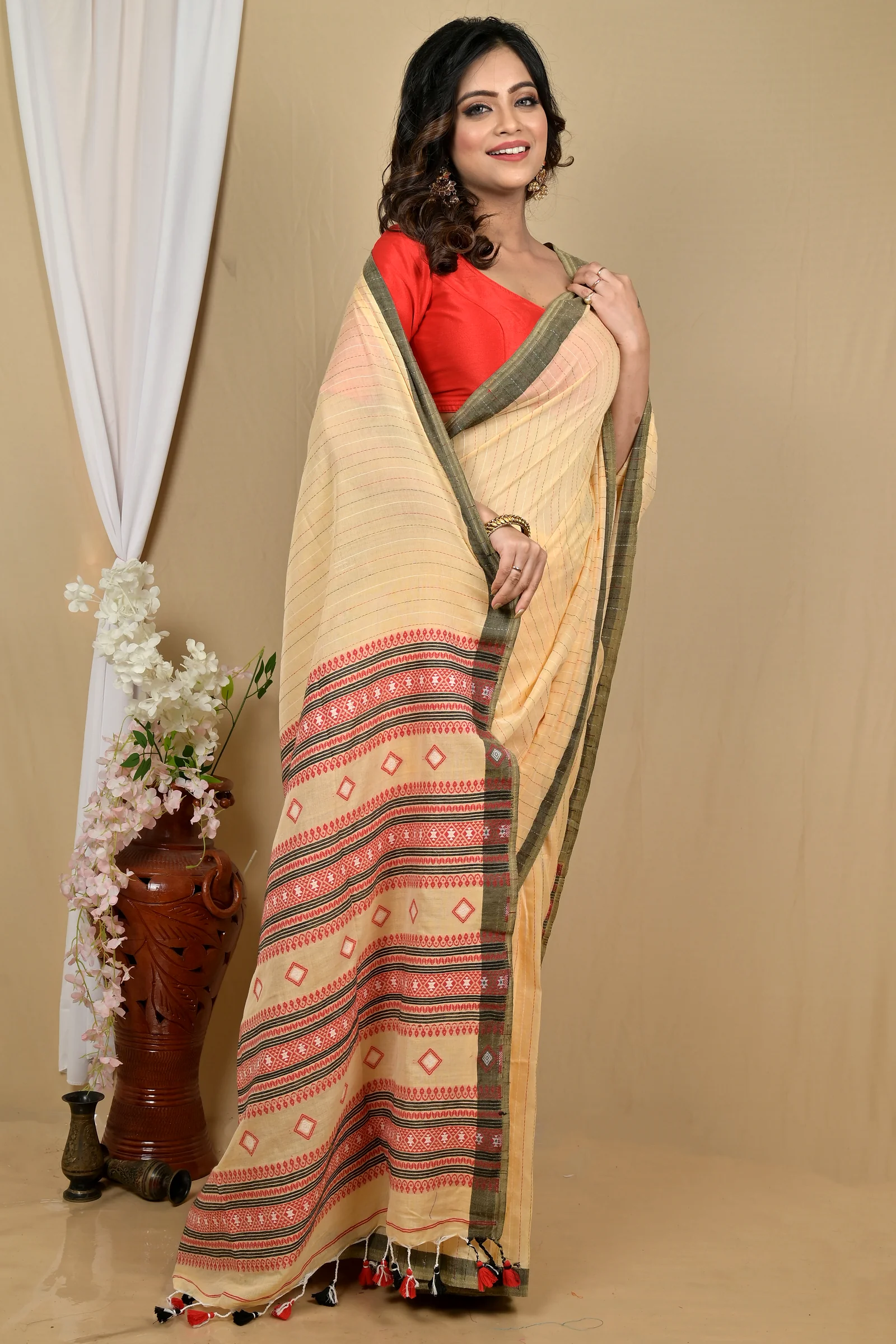 Pitch Pure Cotton Hima Hand Loom Saree (2131)