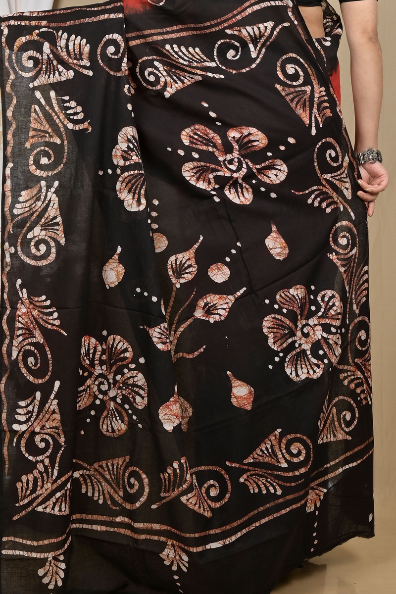 Brown Black Pure Cotton Pihu Batik Print Saree (2141)