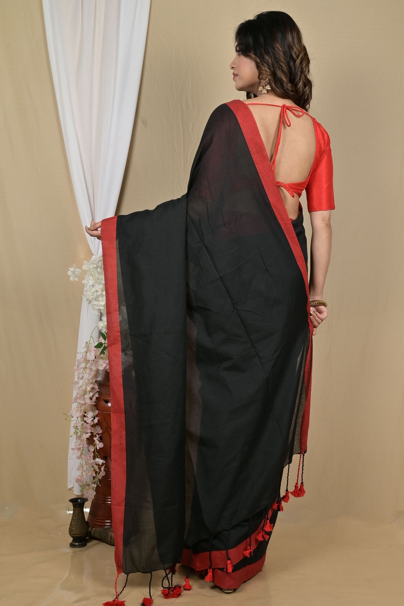 Black Pure Cotton Gittu Hand Loom Saree (2167)