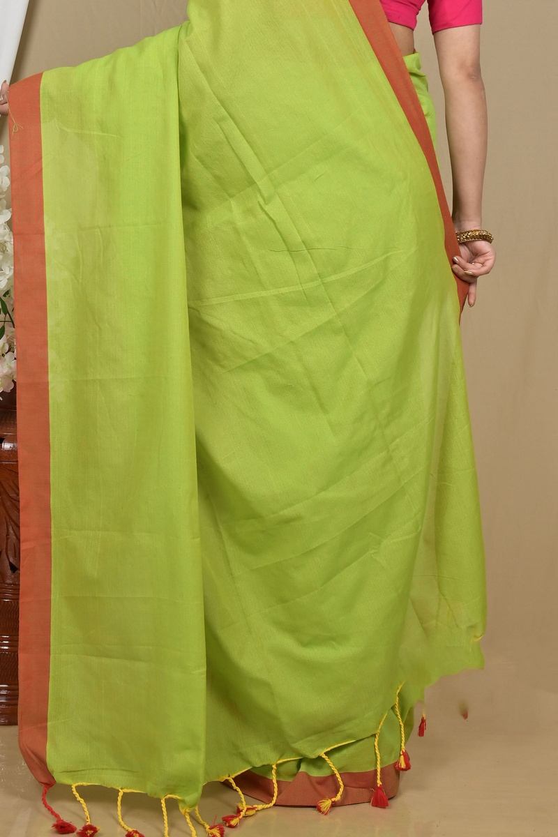 Green Pure Cotton Gittu Hand Loom Saree (2169)