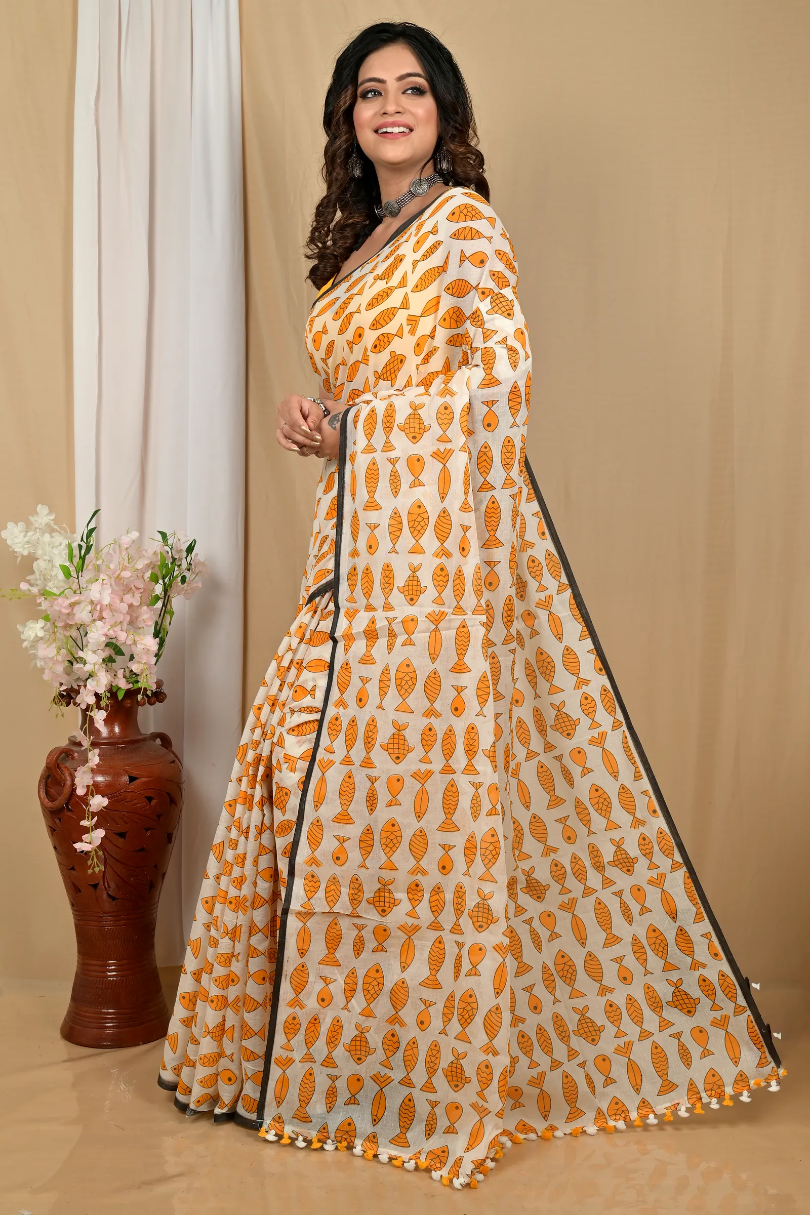 Yellow White Pure Cotton Achdik Kalamkari Printed Saree (2190)