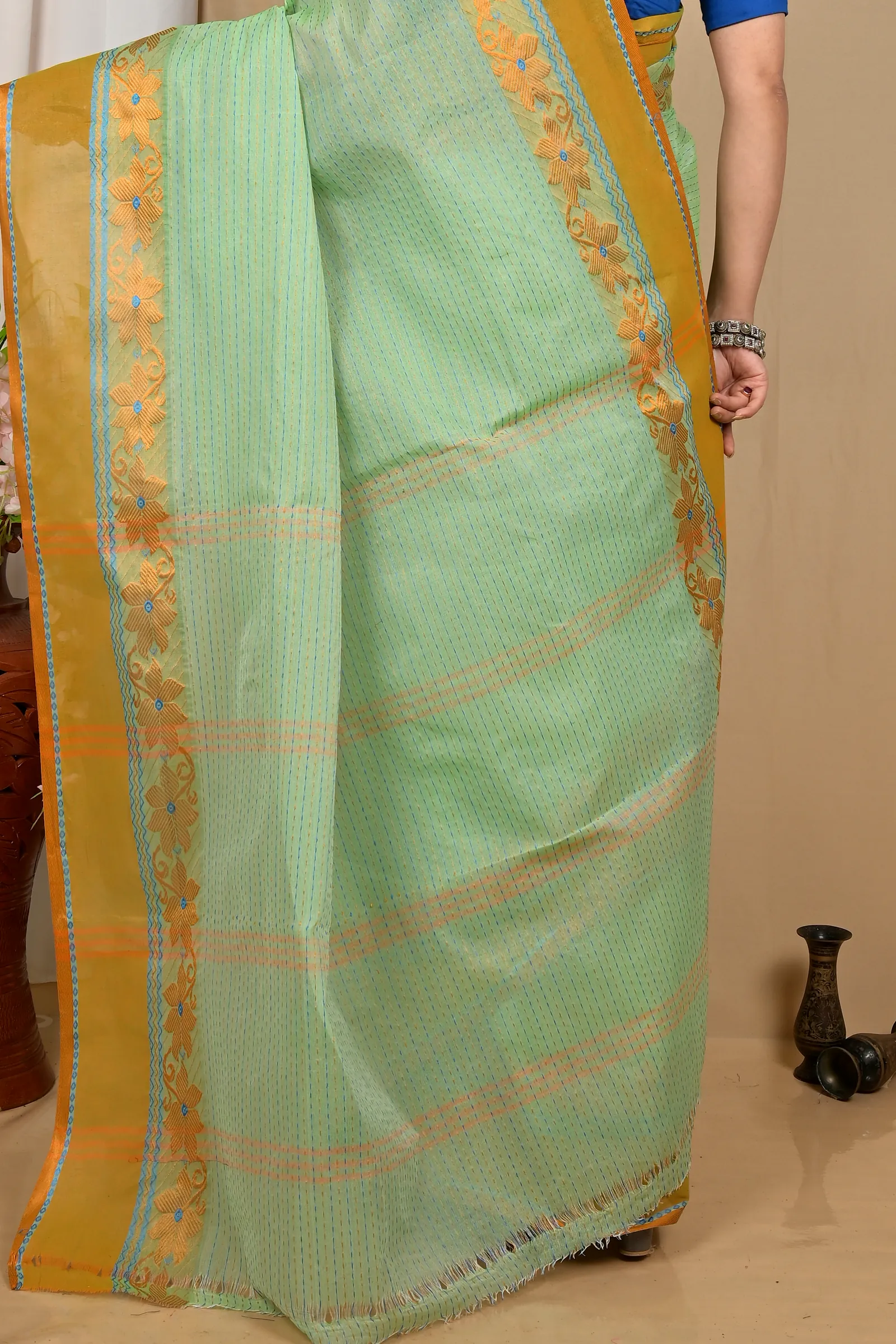 Pastel Green Pure Cotton Achpan Tant Saree (2195)