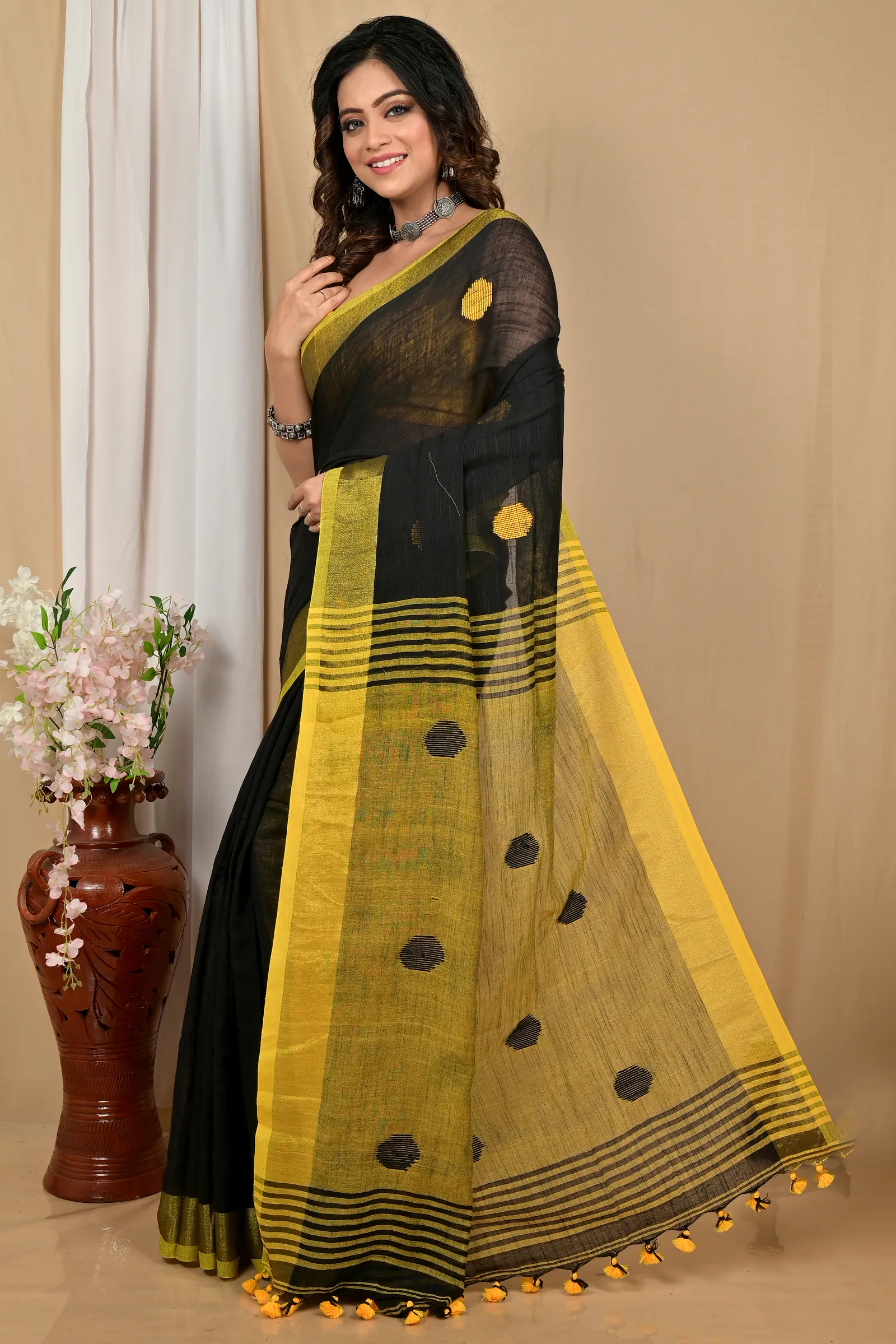 Black Yellow Pure Cotton Achkol Hand Loom Saree (2216)