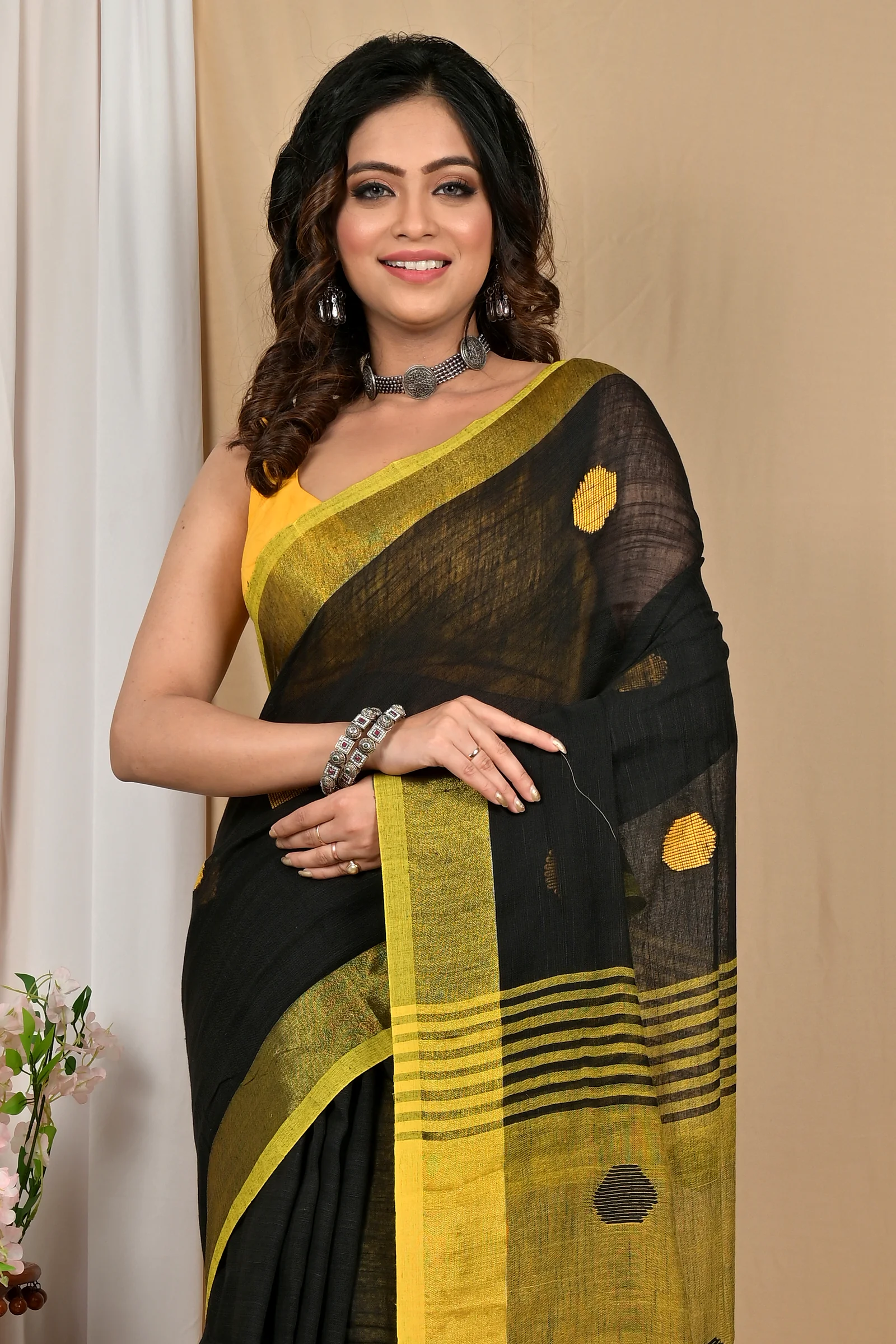 Black Yellow Pure Cotton Achkol Hand Loom Saree (2216)
