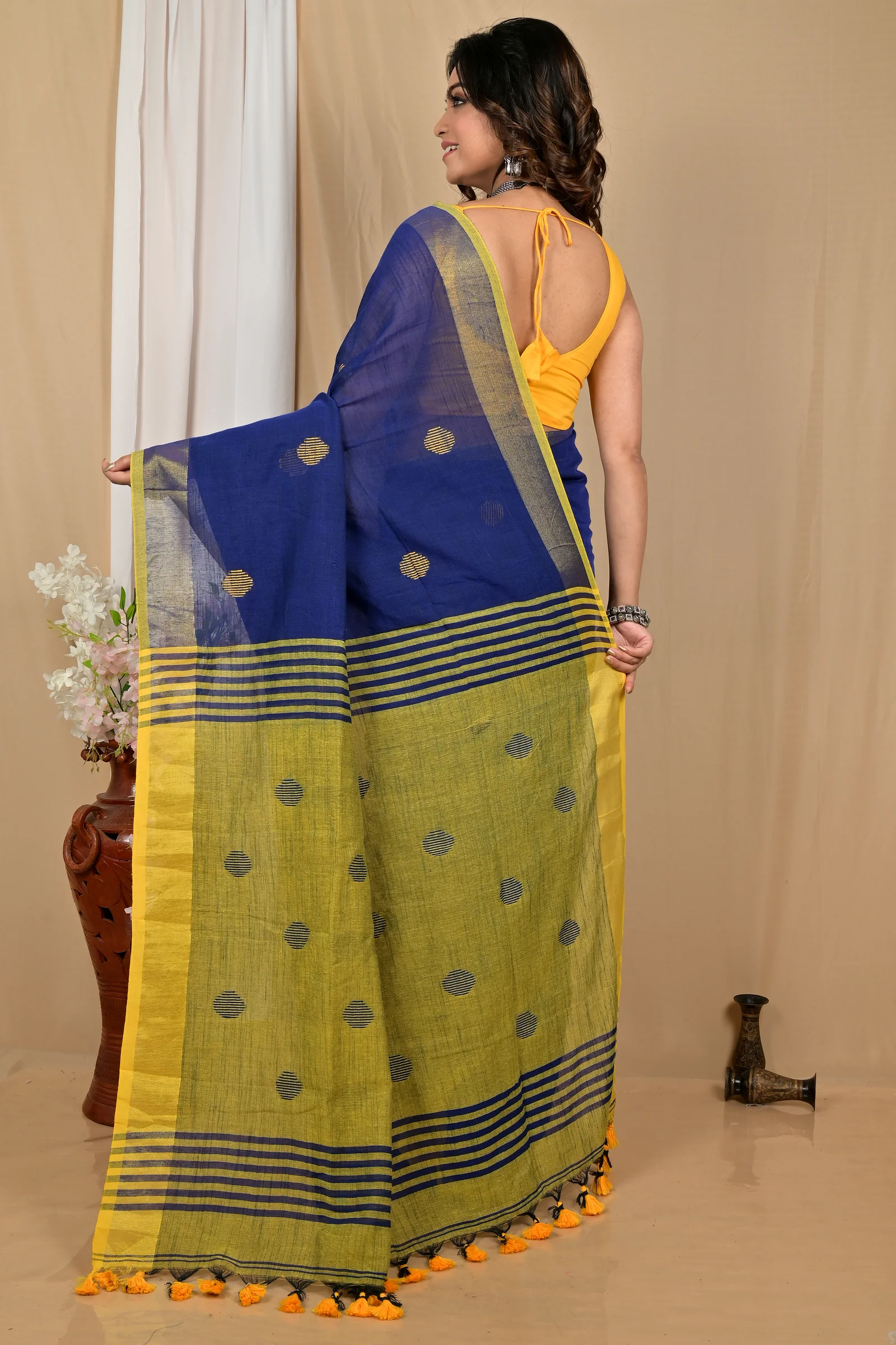 Nabyblue Yellow Pure Cotton Achkol Hand Loom Saree (2217)