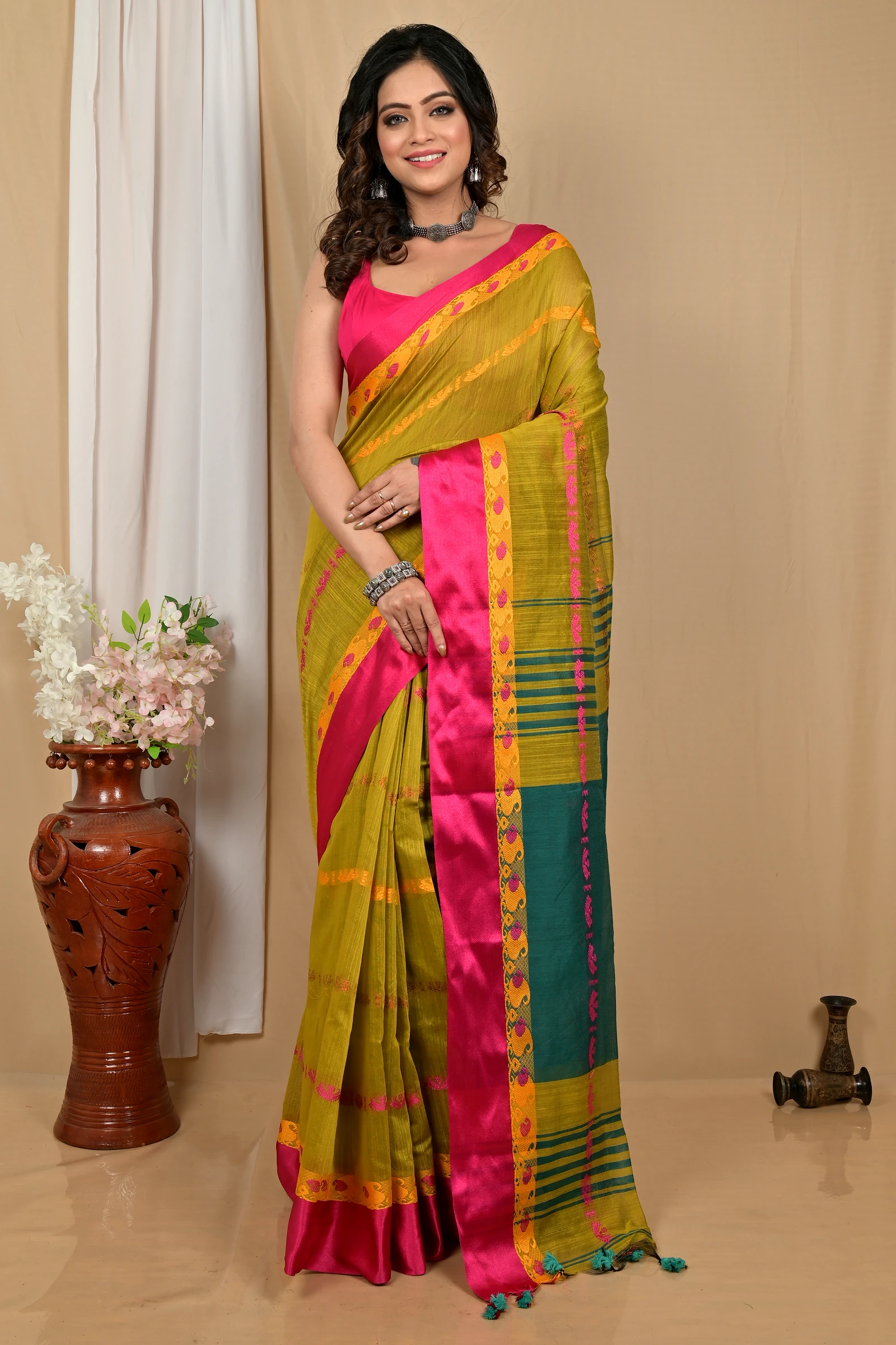 Mehendi Green Blended Cotton Achsit Hand Loom Saree (2220)