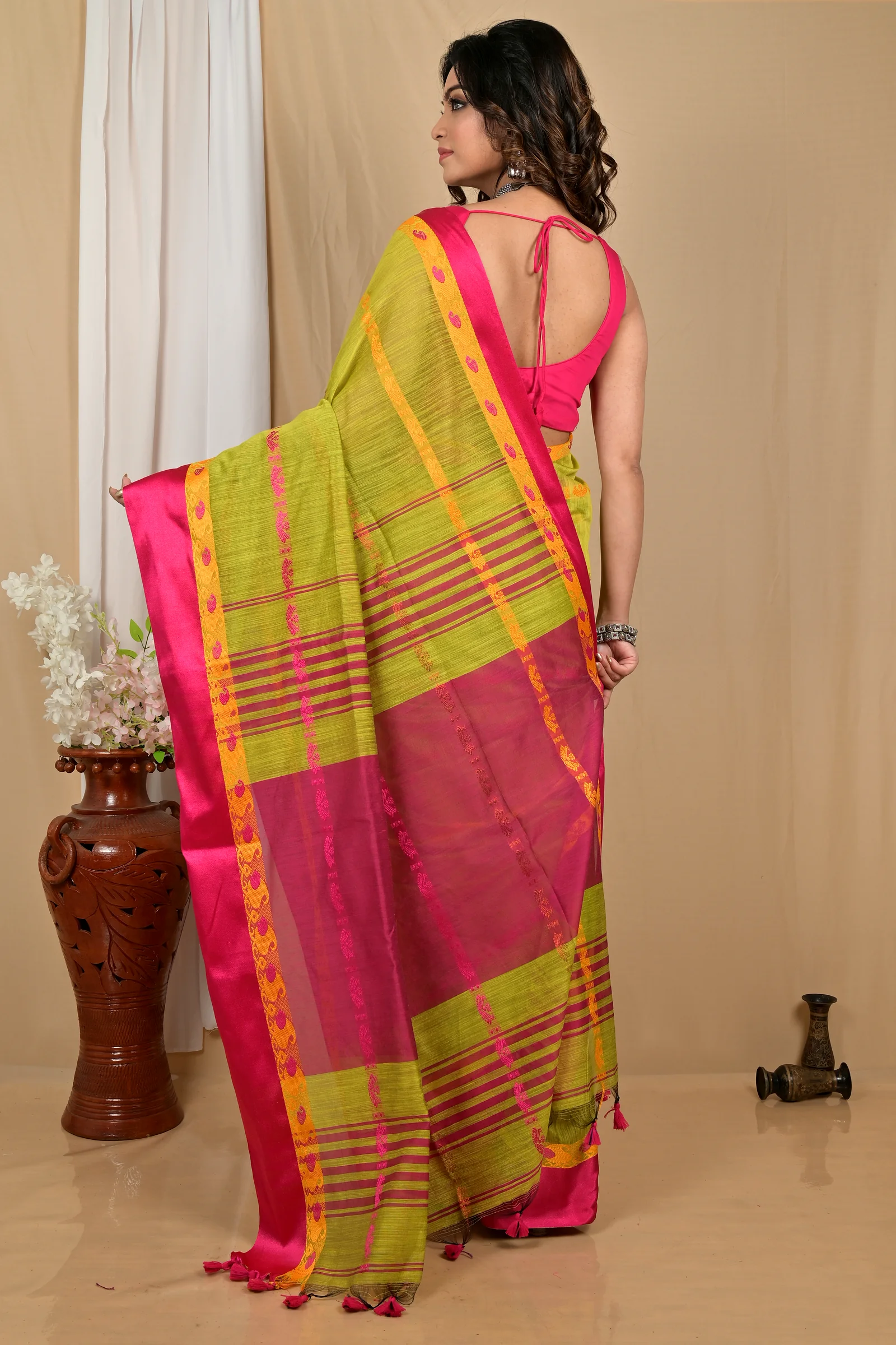 Green Pink Blended Cotton Achsit Hand Loom Saree (2221)