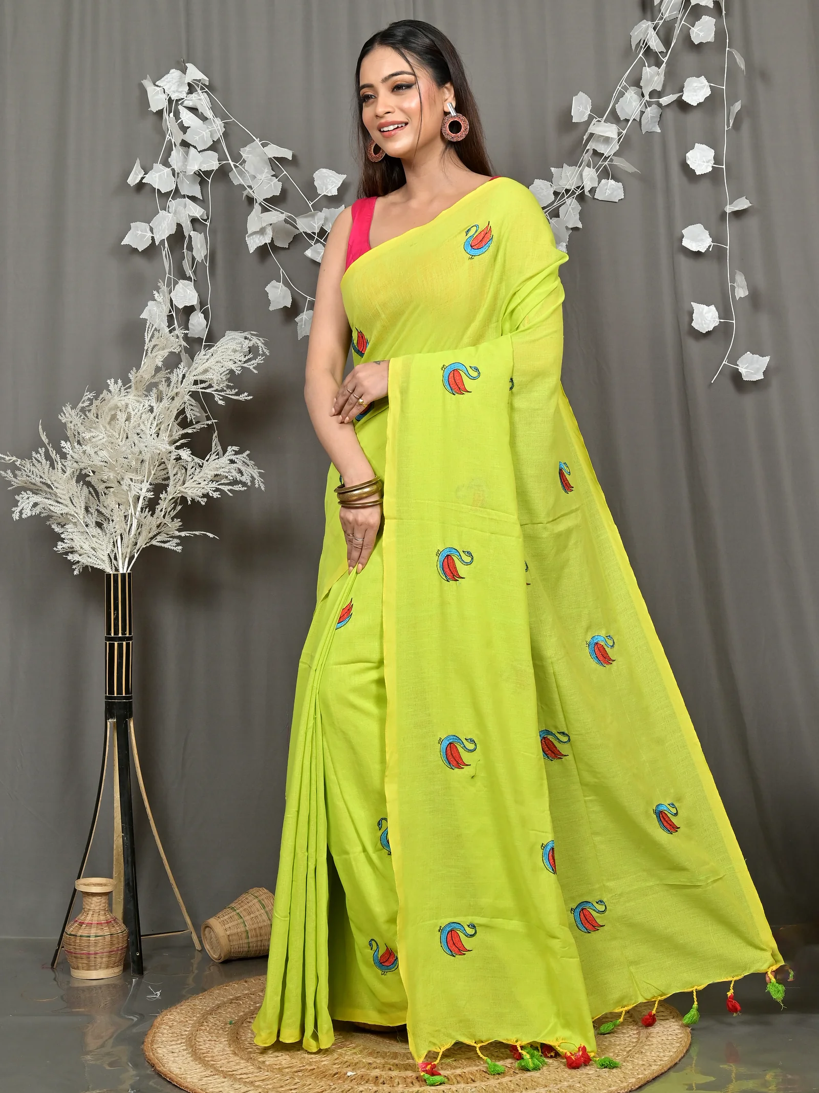 Green Pure Cotton Norvi Embroidery Handloom saree (2283)