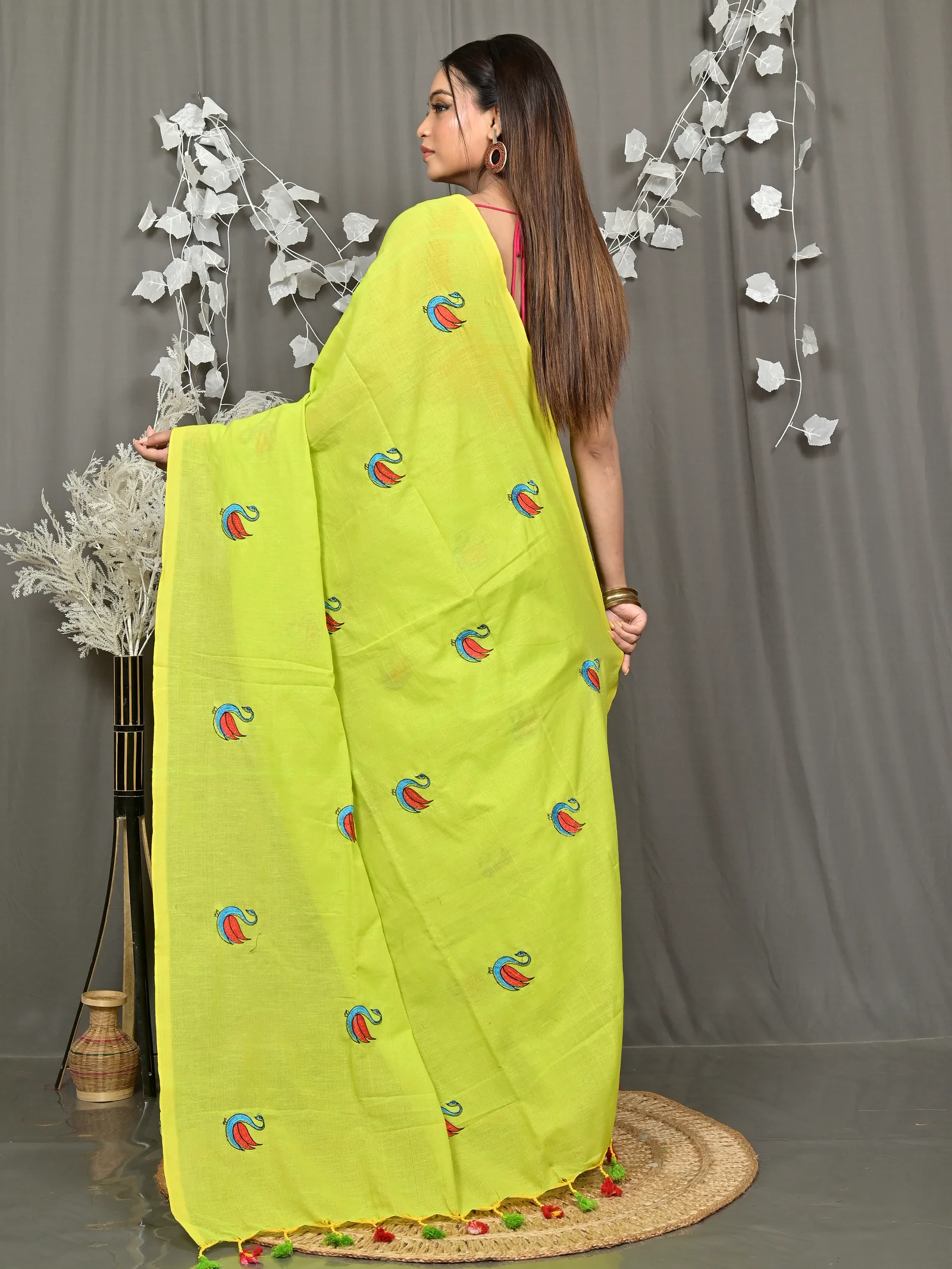 Green Pure Cotton Norvi Embroidery Handloom saree (2283)