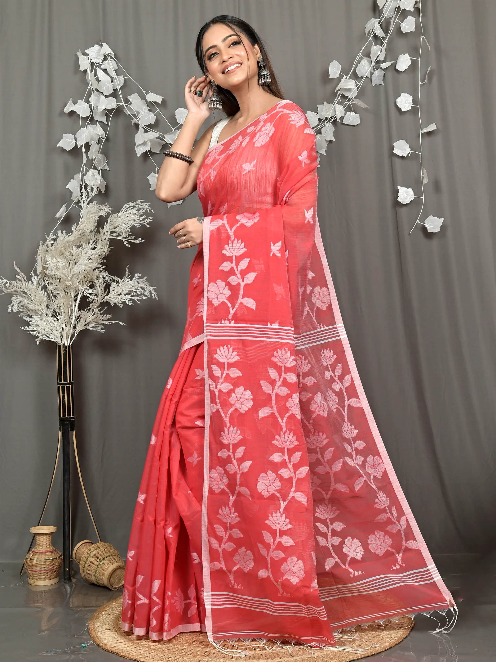 Red Cotton Blend Parlon Handloom Saree (2293)