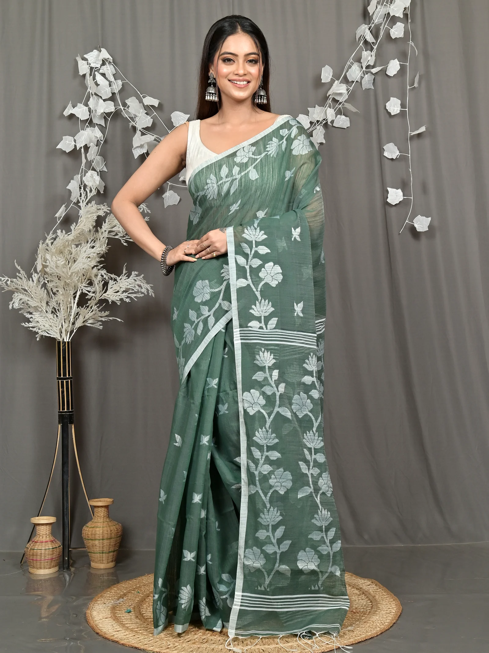 Green Cotton Blend Parlon Handloom Saree (2295)