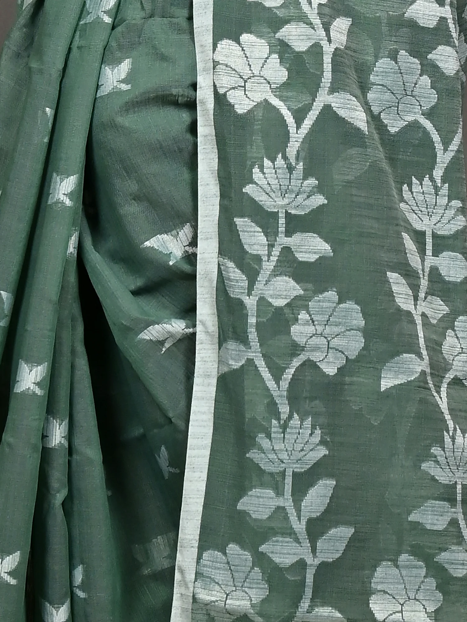 Green Cotton Blend Parlon Handloom Saree (2295)