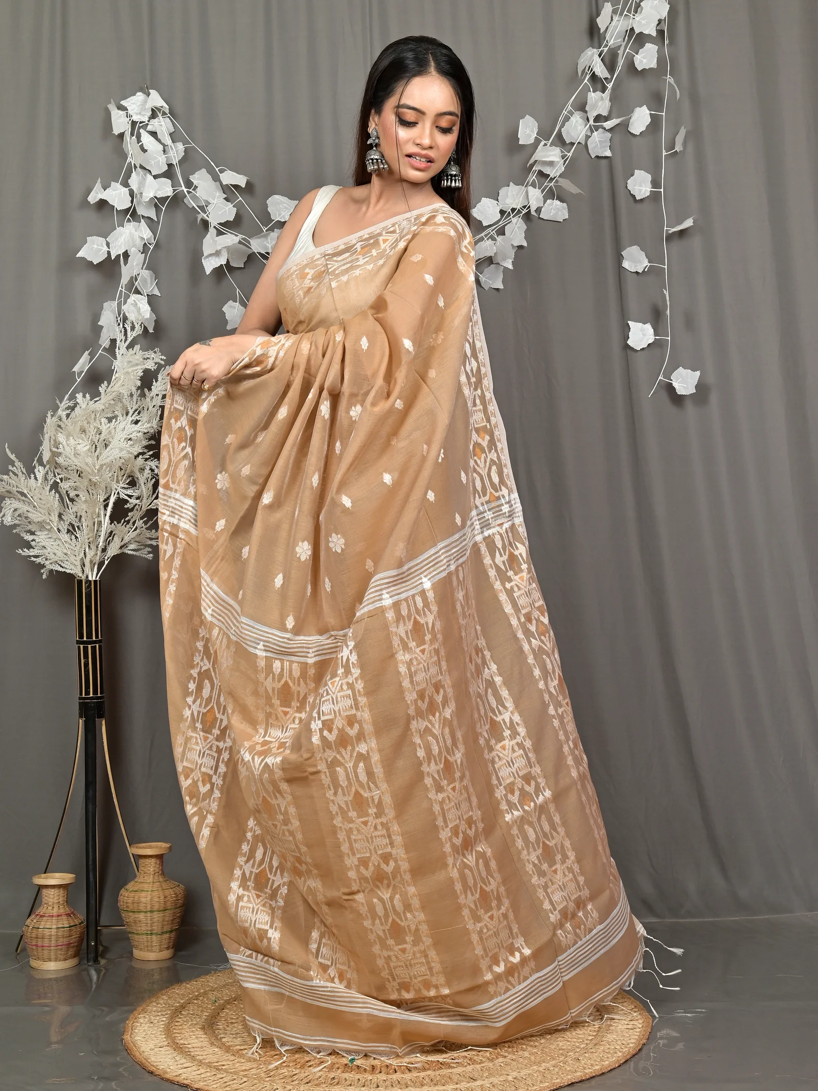 Brown Cotton Blend Parlvi Handloom Saree (2298)