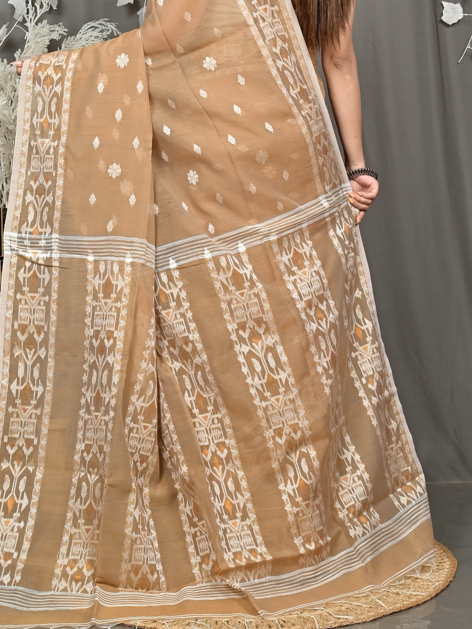 Brown Cotton Blend Parlvi Handloom Saree (2298)