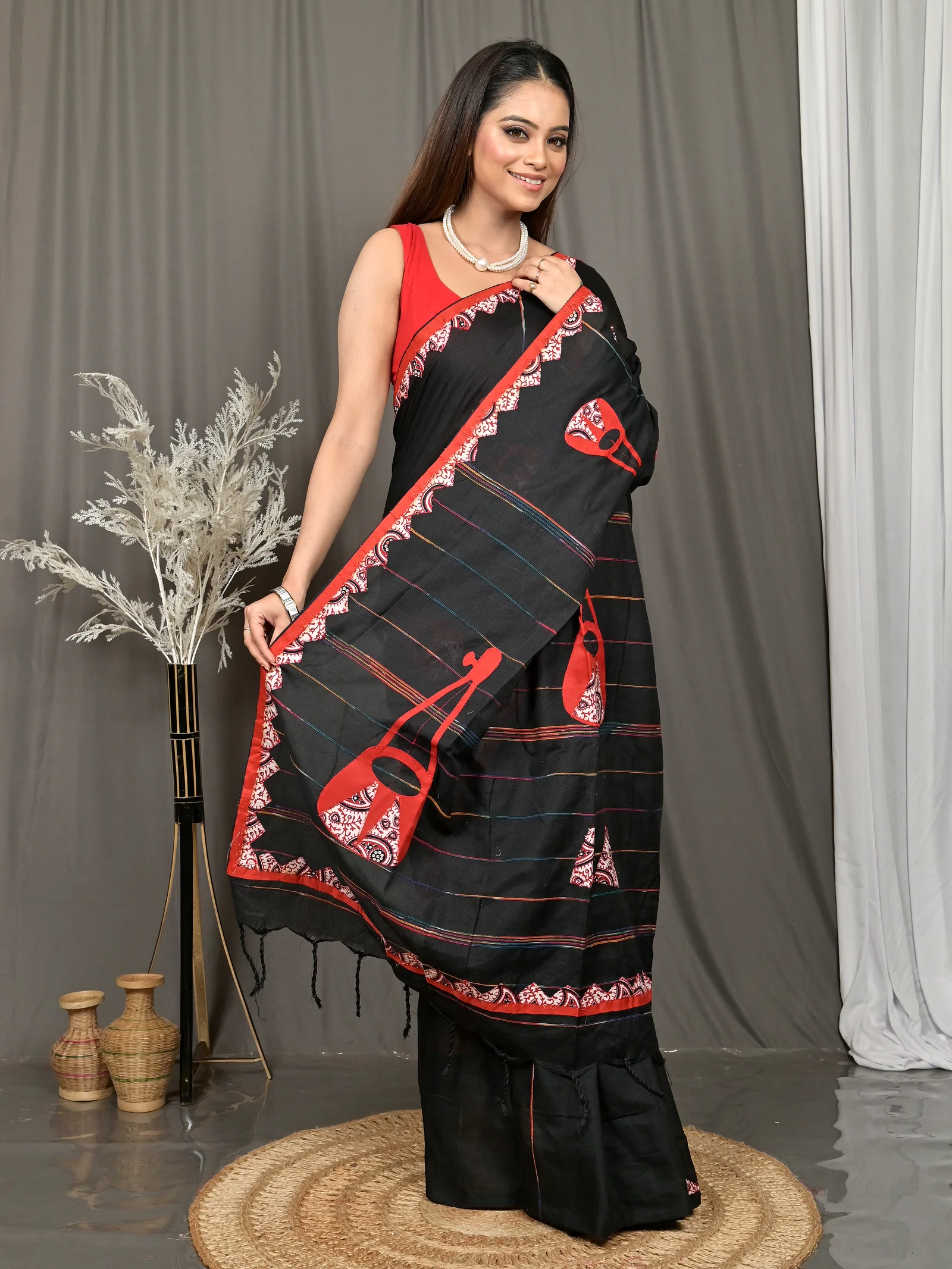 Black Red Cotton Ektara Applique Saree  (23)