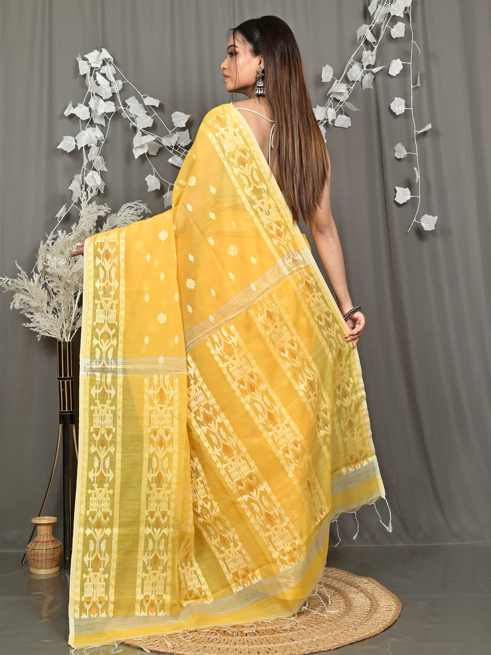 Yellow Cotton Blend Parlvi Handloom Saree (2301)