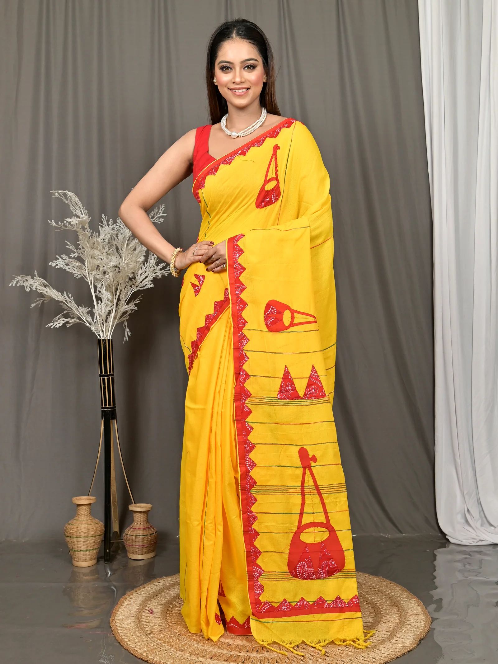 Yellow Red Cotton Ektara Applique Saree  (25)