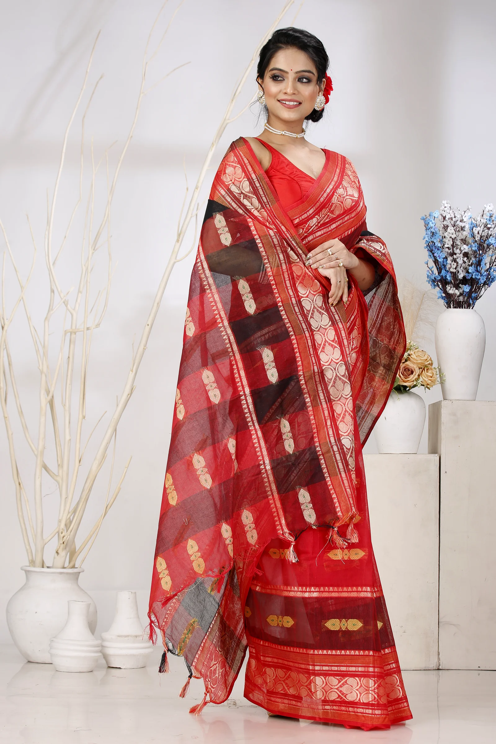 Red Pure Cotton Raj Nandi Desigine Tant Saree (2805)