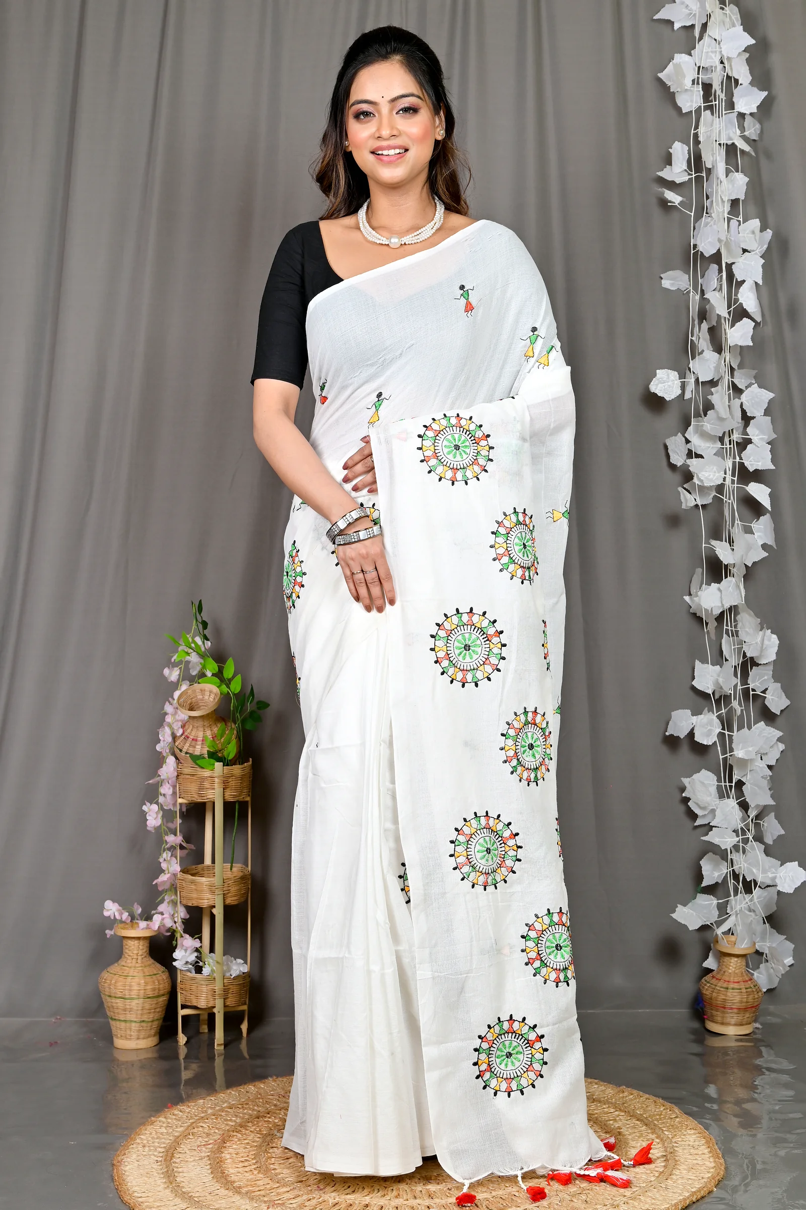 White Pure Cotton Parama Embroidery Handloom saree (286)