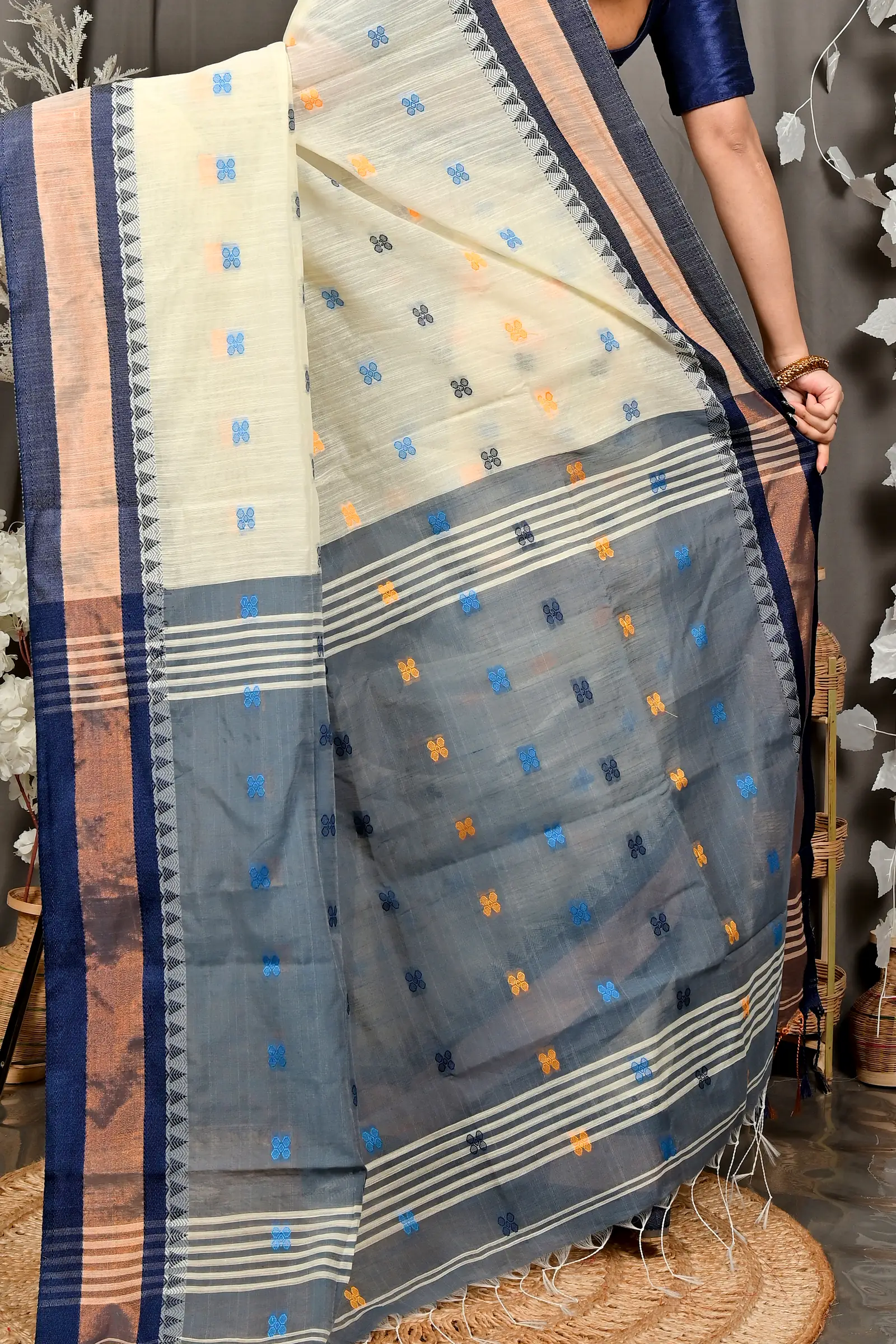 Off White Blue Pure Cotton Debasi Hand Loom Saree (2949)