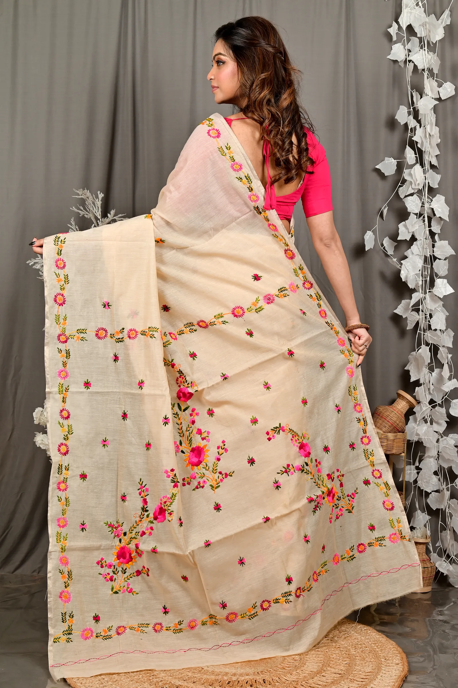 Cream Pure Cotton Devui Kantha Stitch Saree (2967)