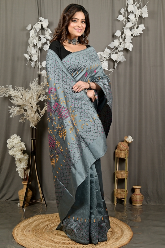 Dark Grey Cotton Blend Dharai Kantha Stitch Saree (2971)