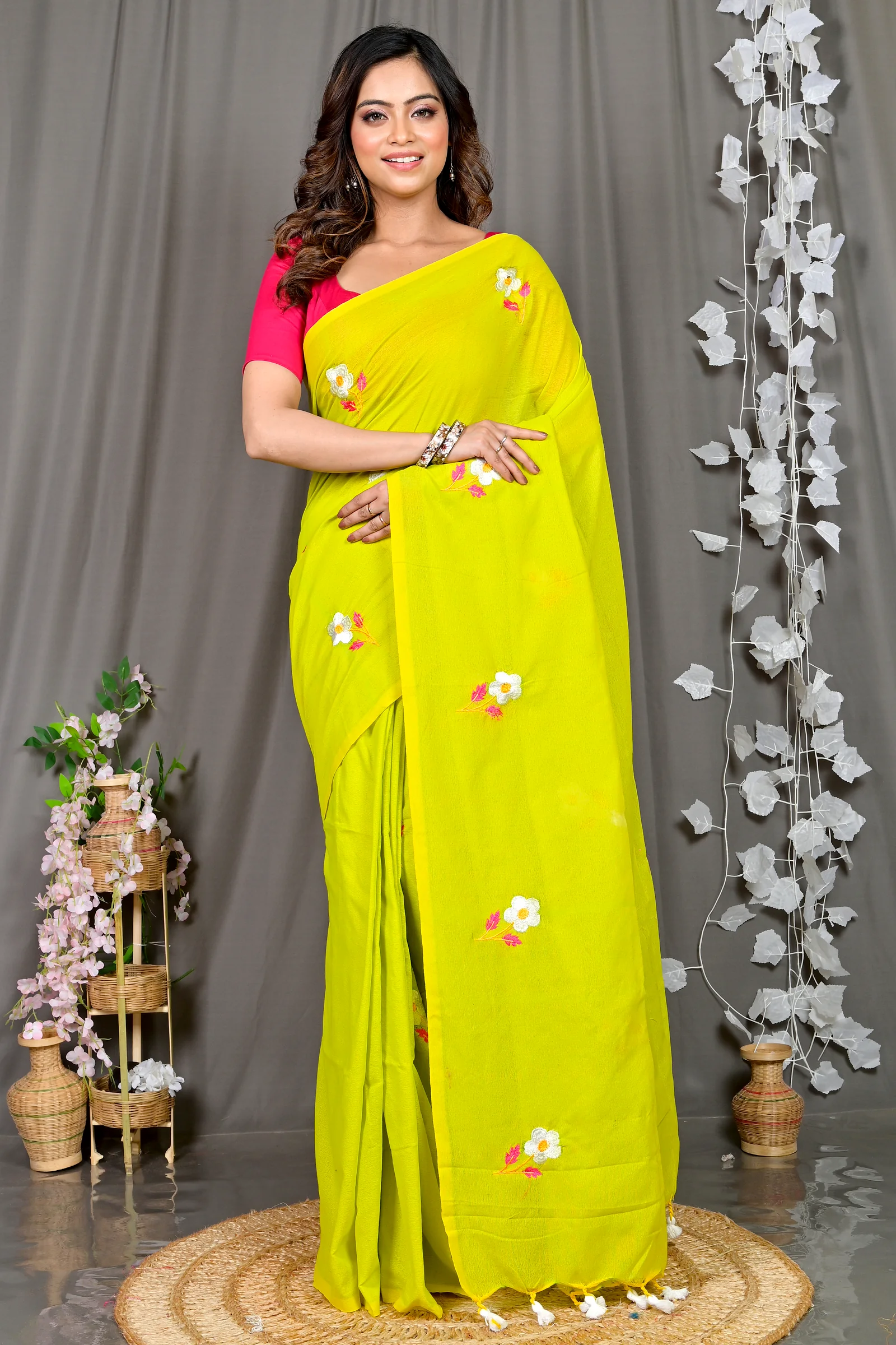 Green Pure Cotton Paray Embroidery Handloom saree (298)