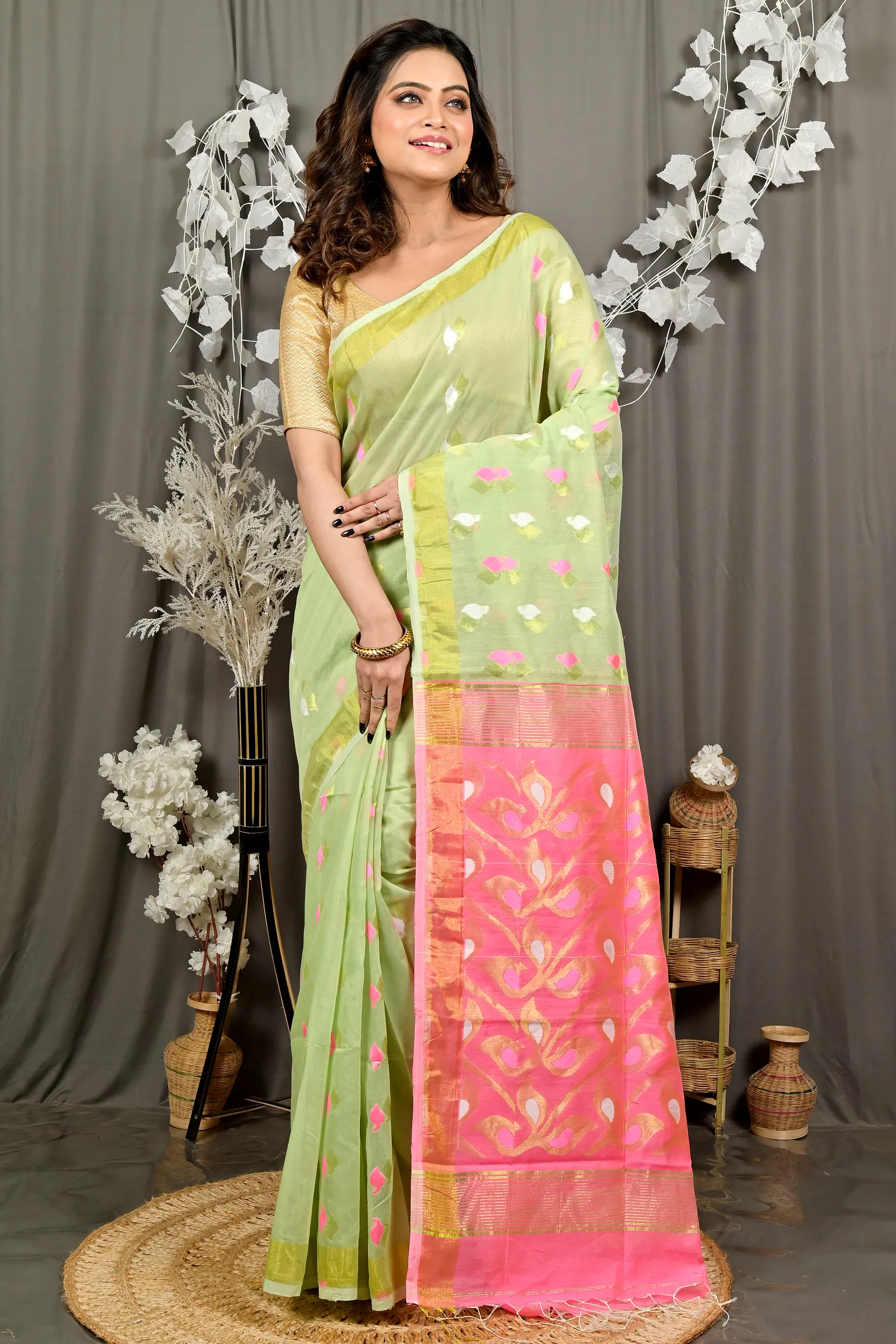 Light Green Pink Cotton Blend Dhrum Hand Loom Saree (2987)