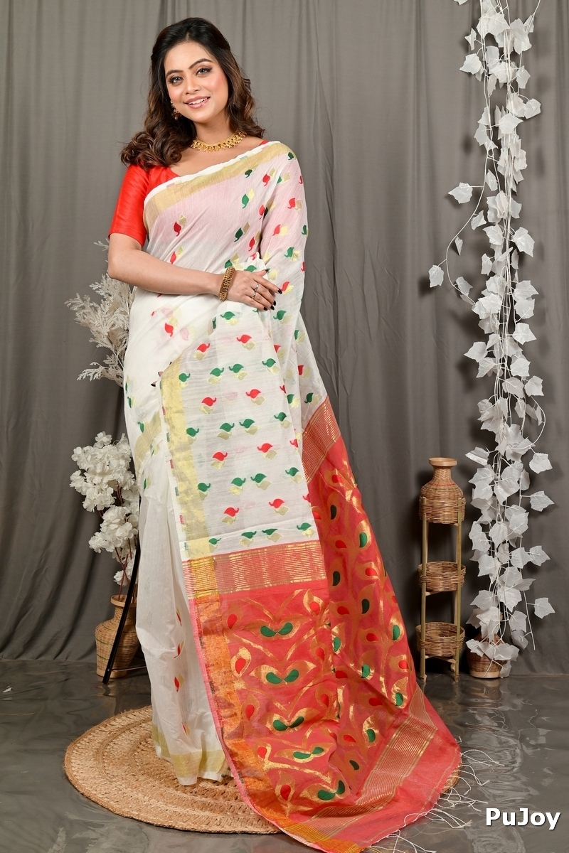 White Red Cotton Blend Dhrum Hand Loom Saree (2989)