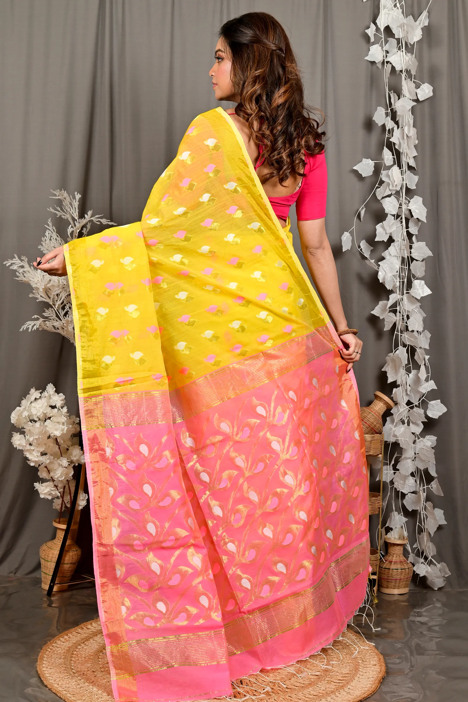 Yellow Pink Cotton Blend Dhrum Hand Loom Saree (2991)