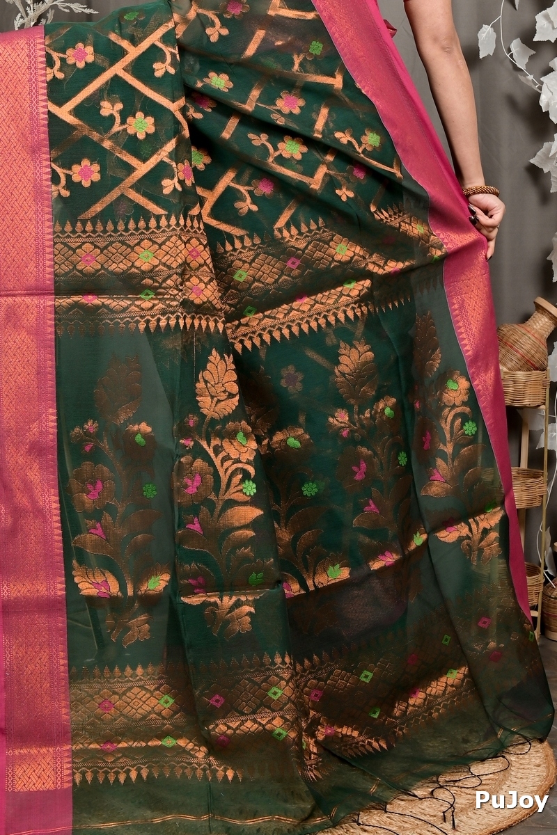 Dark Green Blended Cotton Dinui Hand Loom Saree (3002)
