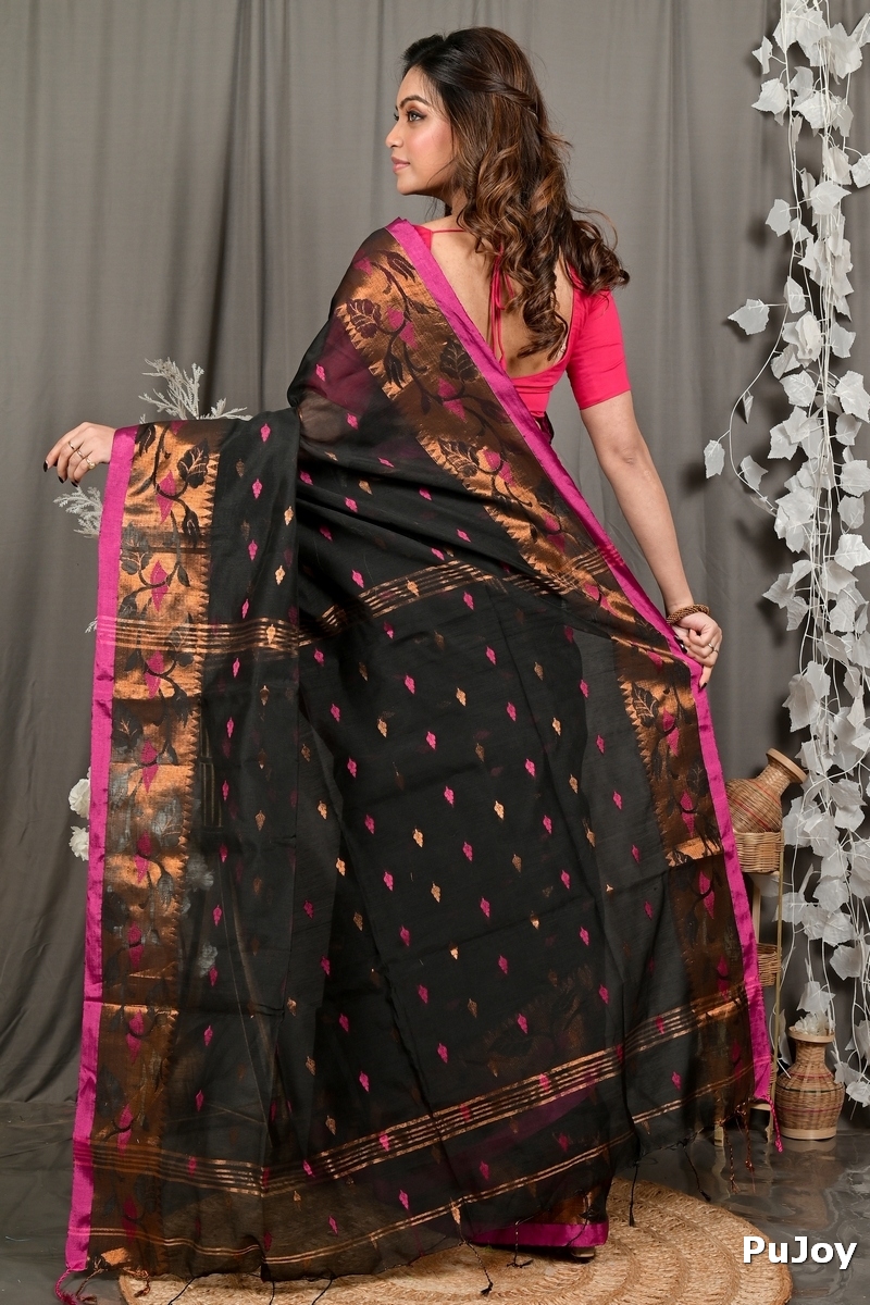 Black Cotton Dipani Hand Loom Saree (3006)