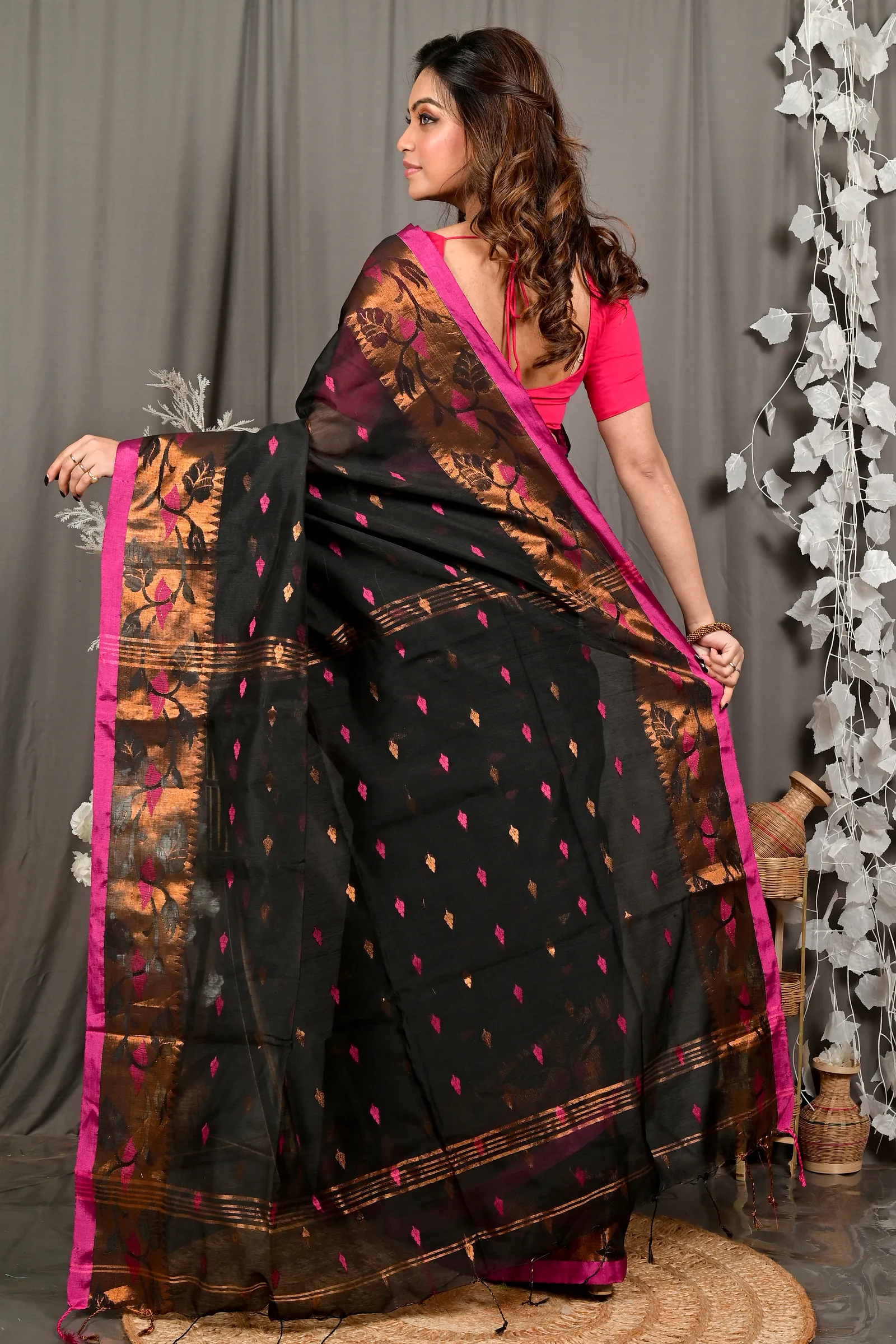 Black Cotton Dipani Hand Loom Saree (3006)