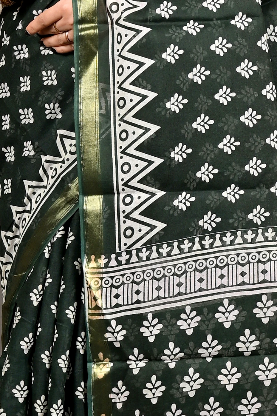 Dark Green Pure Cotton Febasi Batik Print Saree (3023)
