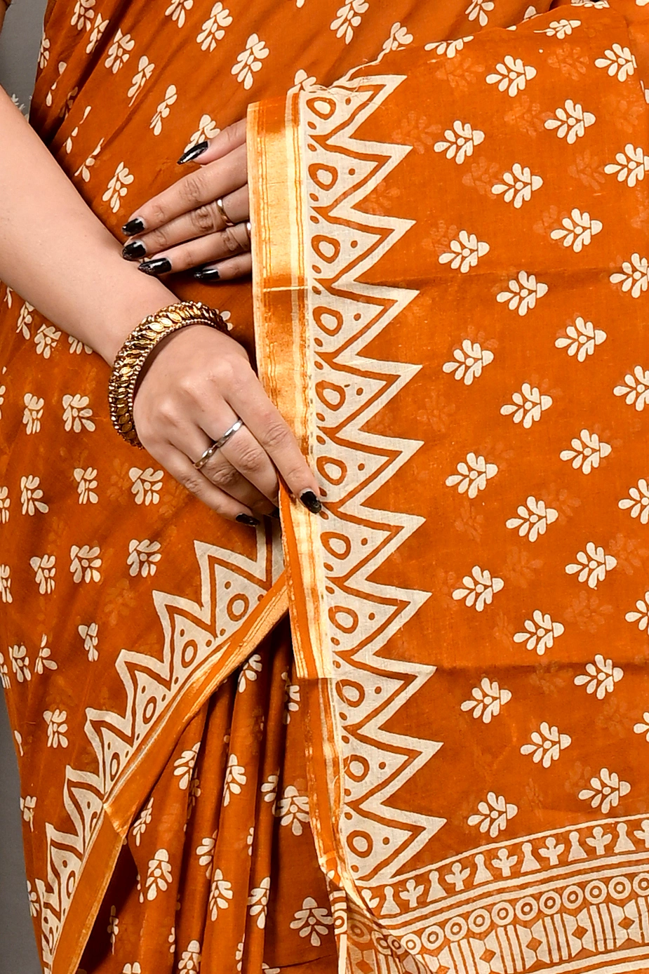 Brown Pure Cotton Febasi Batik Print Saree (3024)