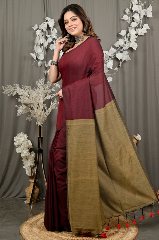Brown Pure Cotton ThanKhaditu Hand Loom Saree (3041)
