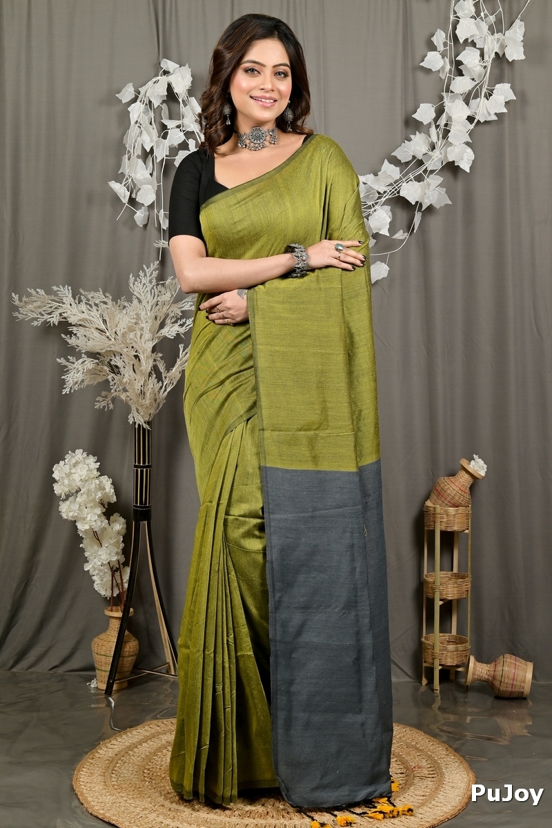 Green Grey Pure Cotton ThanKhaditu Hand Loom Saree (3042)