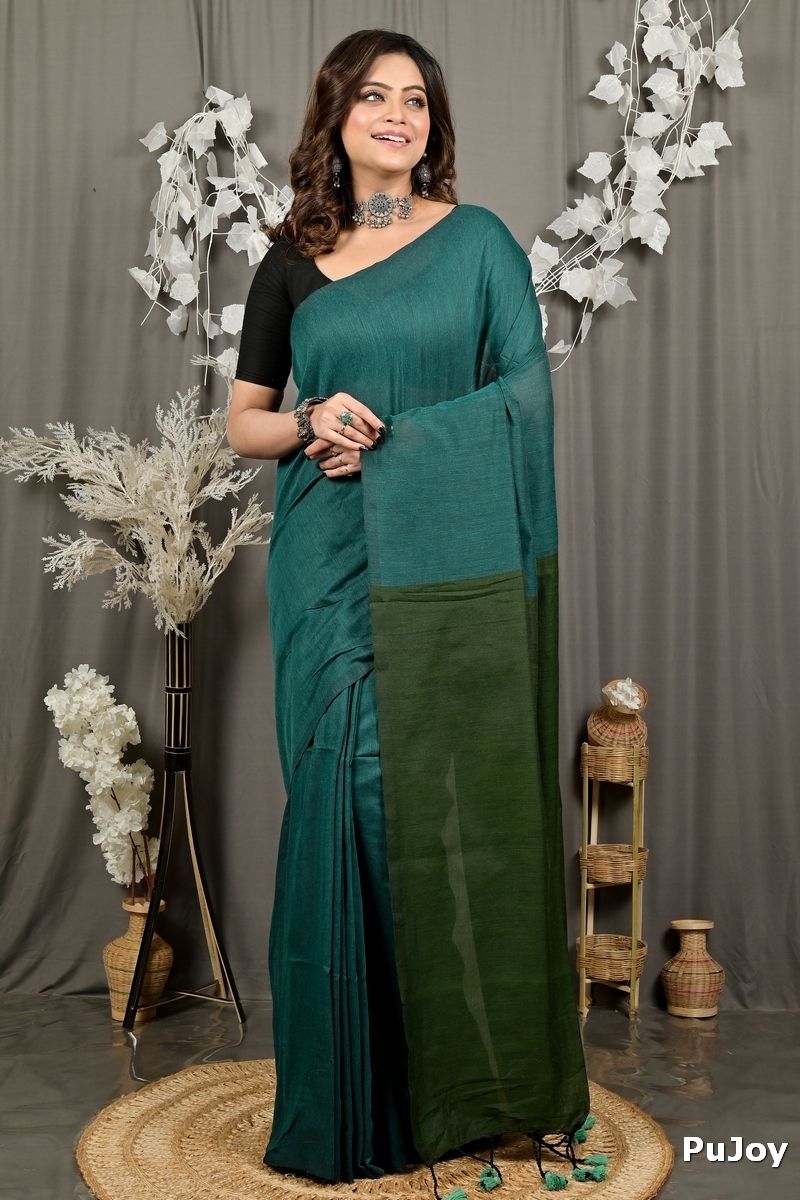 Green Pure Cotton ThanKhaditu Hand Loom Saree (3044)