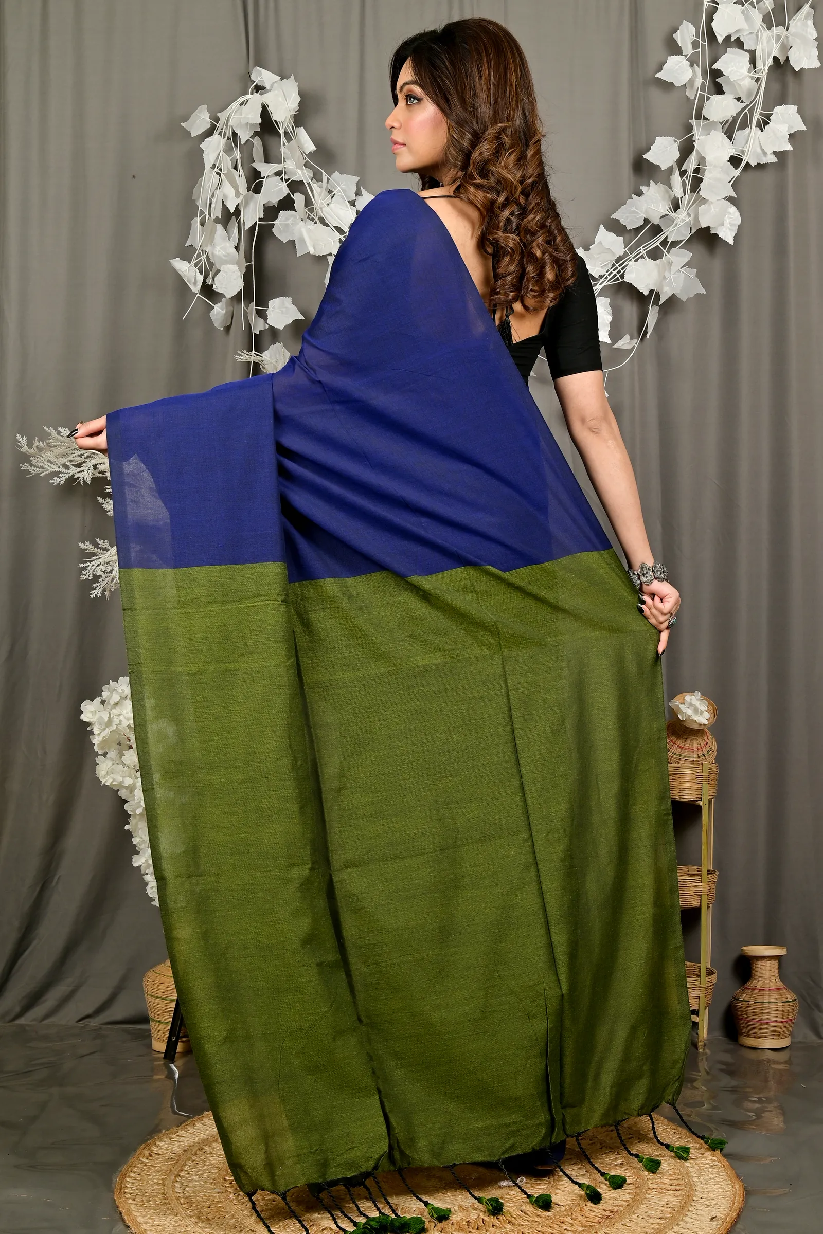 Blue Green Pure Cotton ThanKhaditu Hand Loom Saree (3045)