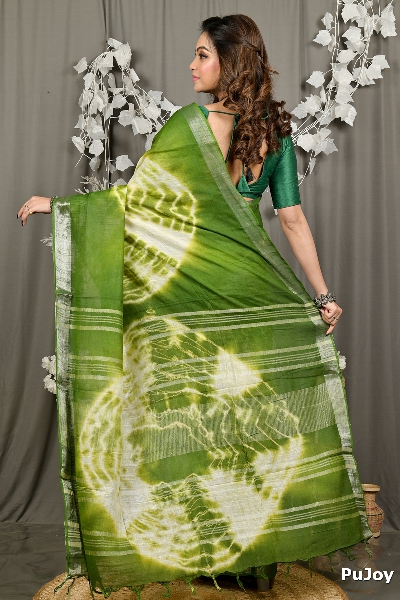 Green Pure Cotton Finui Hand Loom Saree (3067)