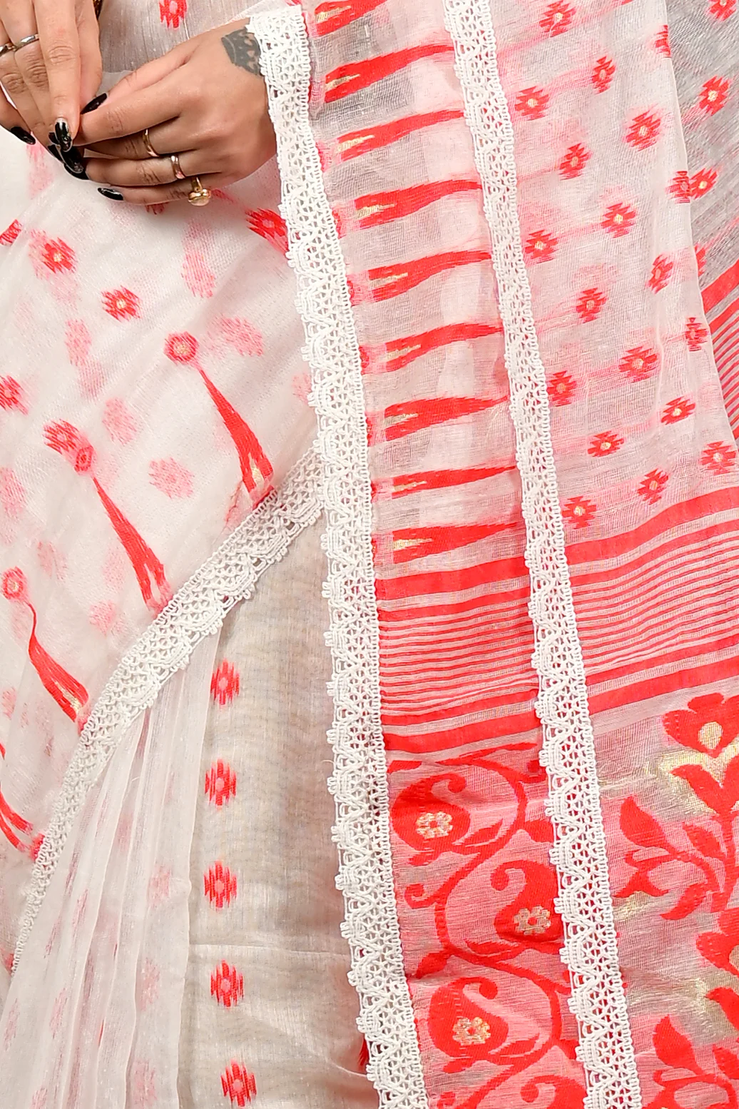 Off-White Red Blended Cotton Fipui Jamdani Saree (3078)