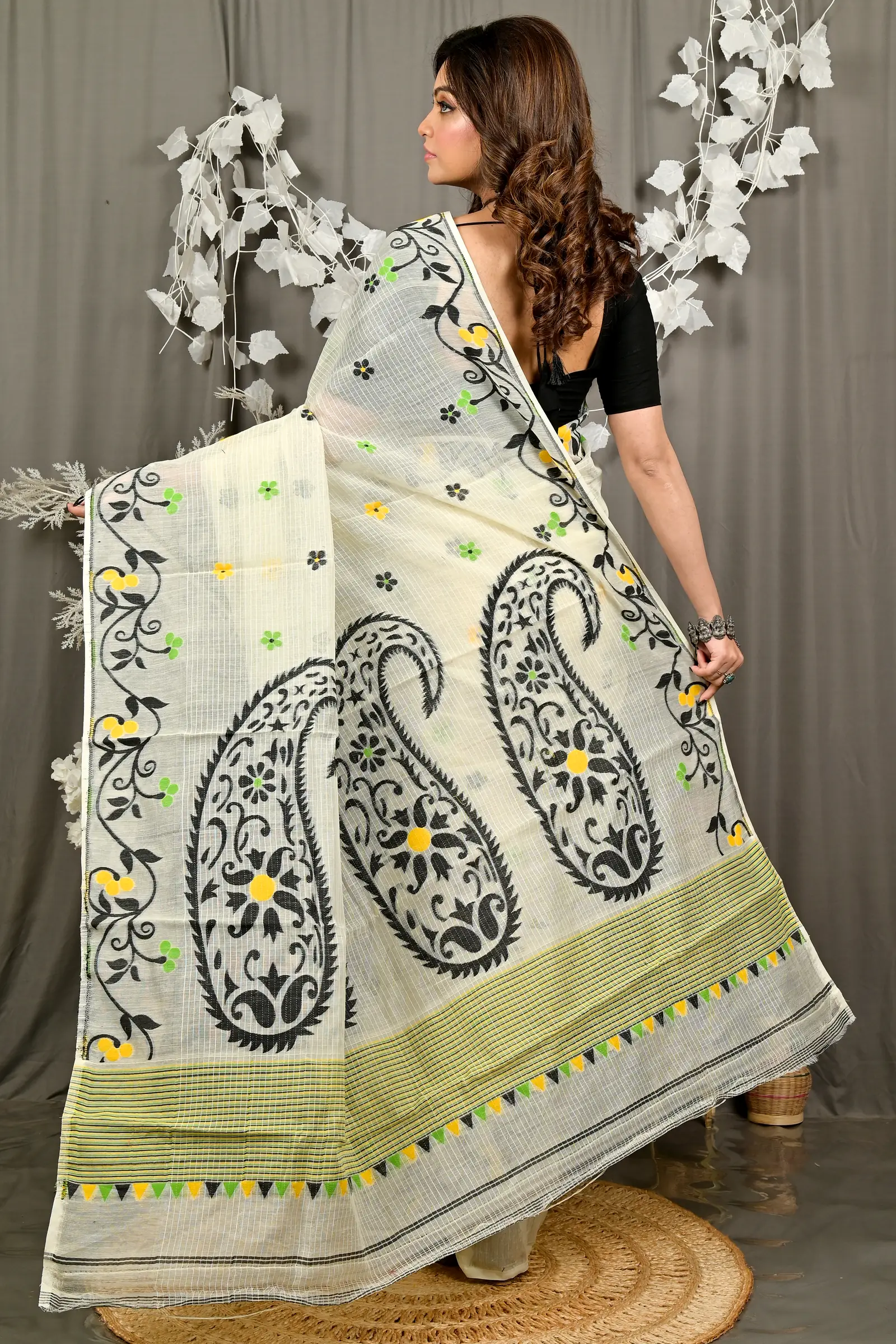 Off white Black Cotton Fivani Jamdani Saree (3080)