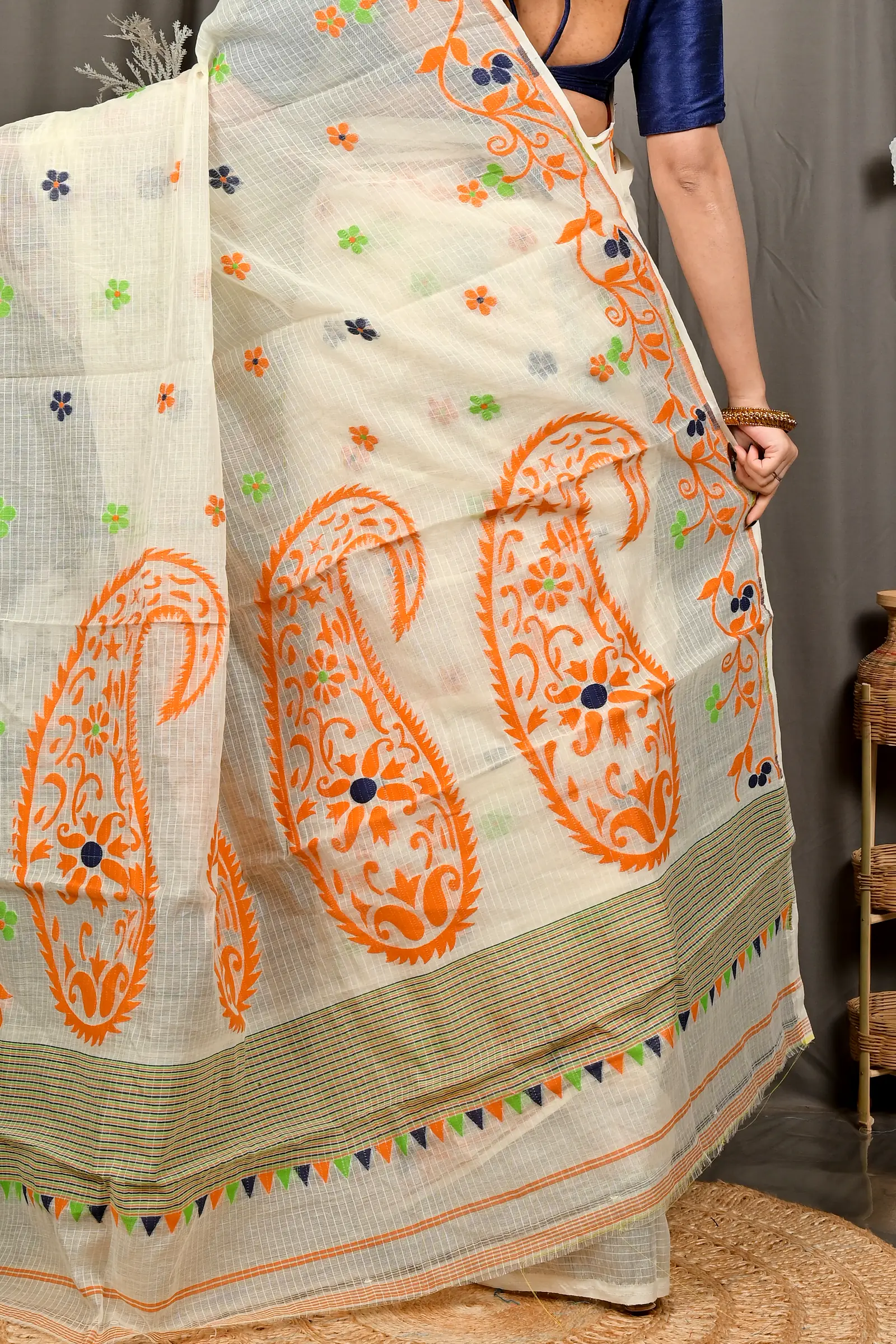 Off White Orange Cotton Fivani Jamdani Saree (3102)